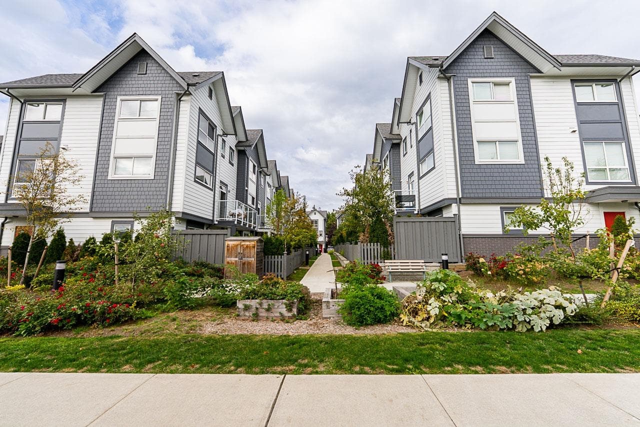 14 - 23785 Dewdney Trunk Road, Maple Ridge, V4R 0H8 — photo 4