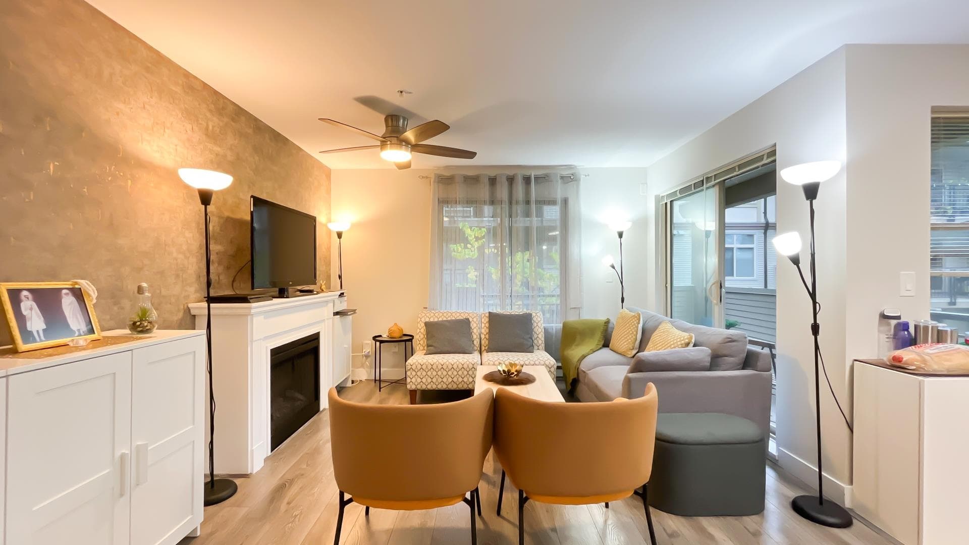302 - 10092 148 Street, Surrey, V3R 4G7 — photo 3