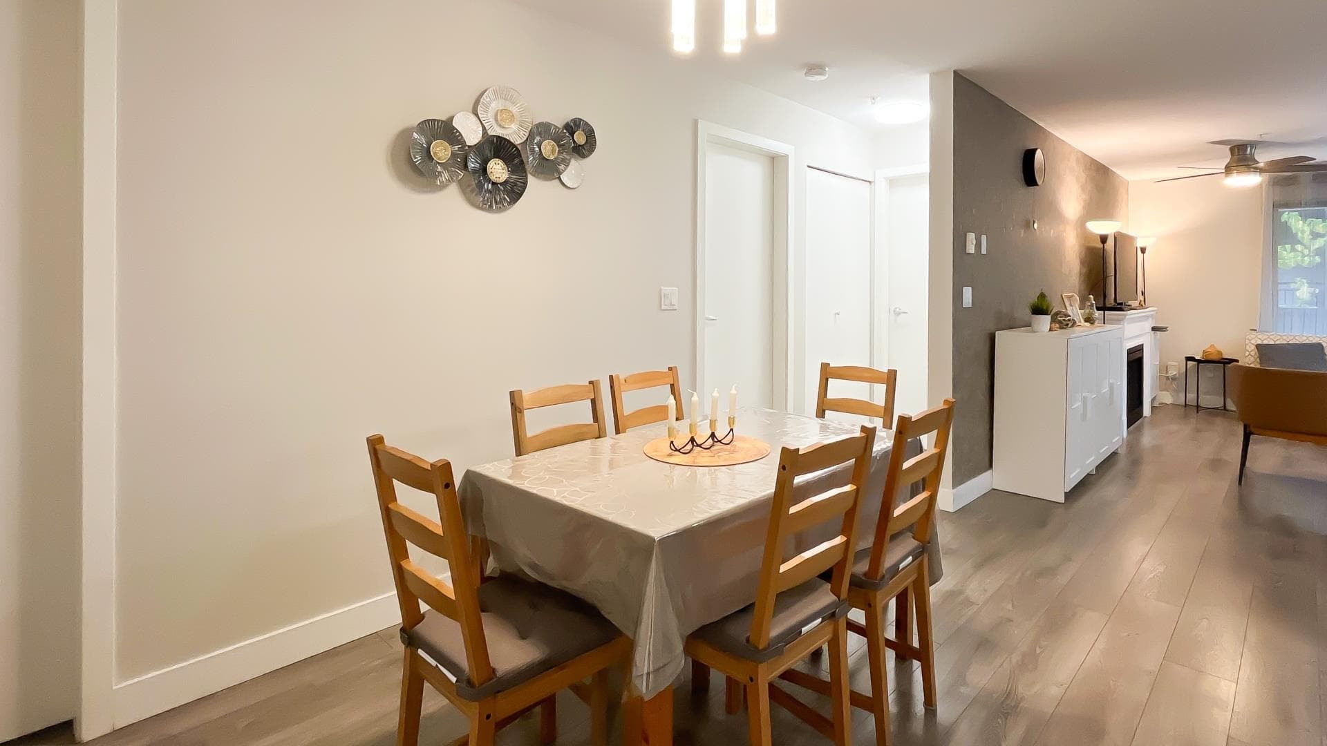 302 - 10092 148 Street, Surrey, V3R 4G7 — photo 5