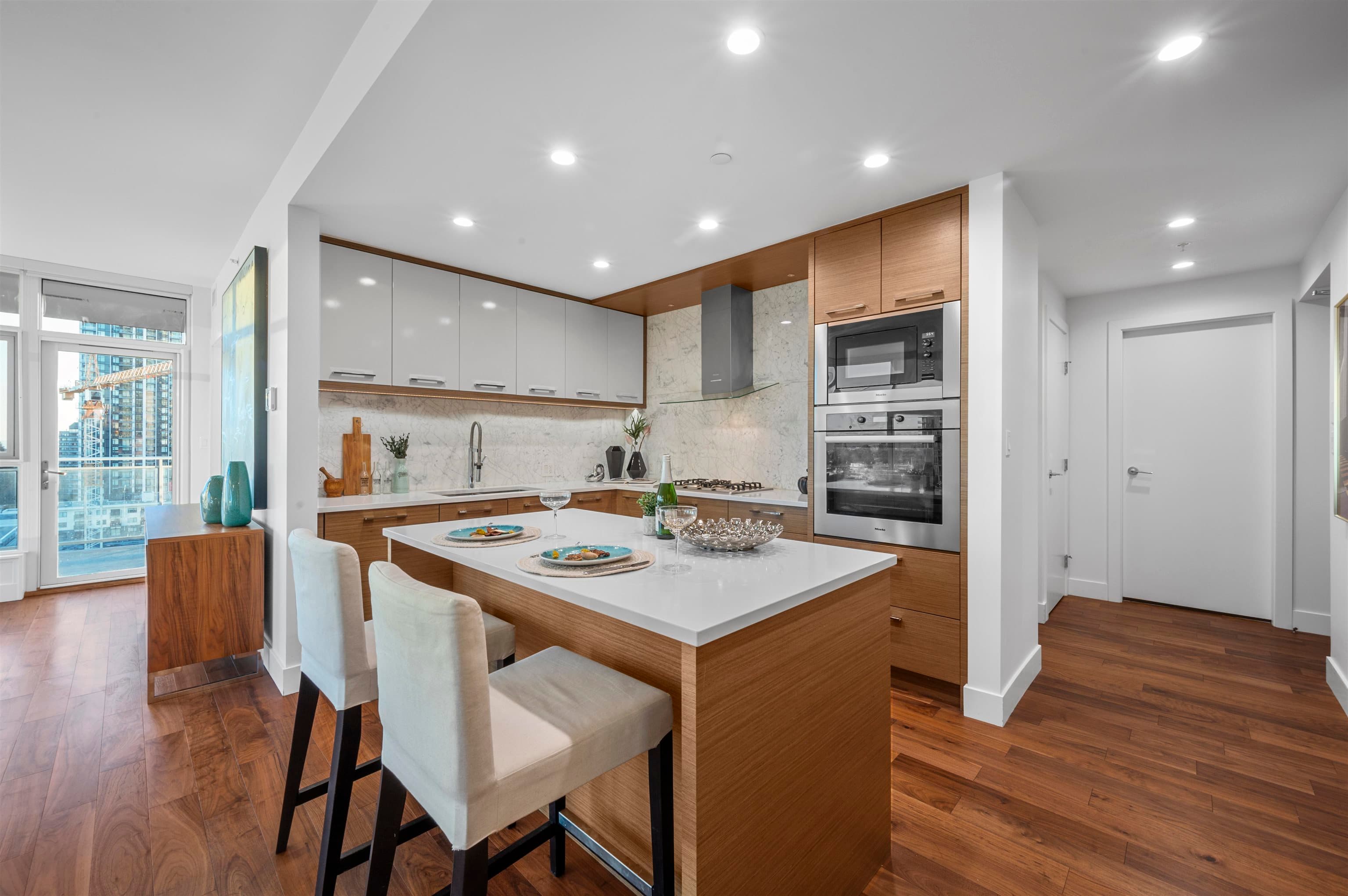 1005 - 4360 Beresford Street, Burnaby, V5H 0G2 — photo 4