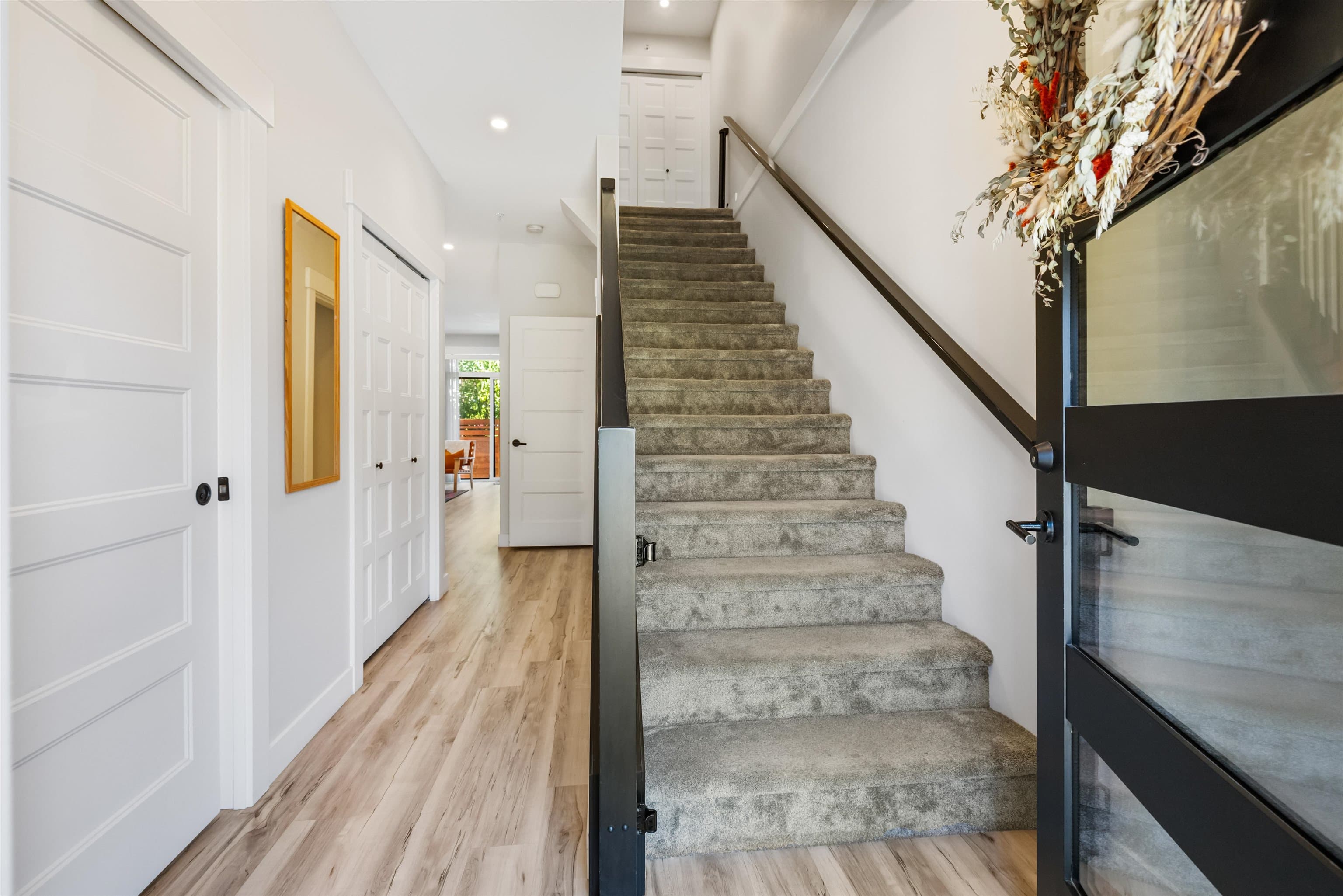 8 - 7140 Maitland Avenue, Chilliwack, V2R 6C9 — photo 4