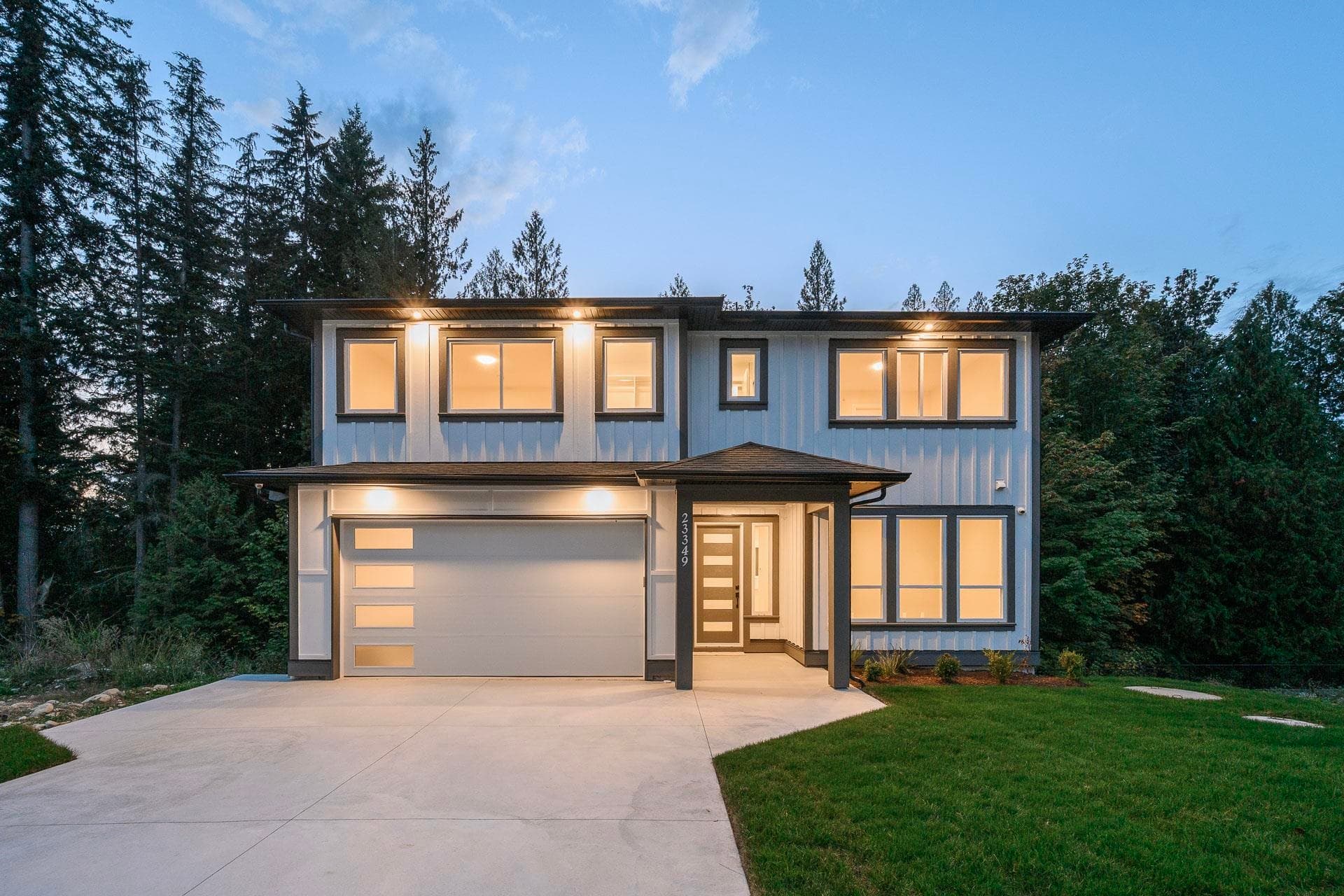 23349 Cross Road, Maple Ridge, V4R 0C8 — photo 1