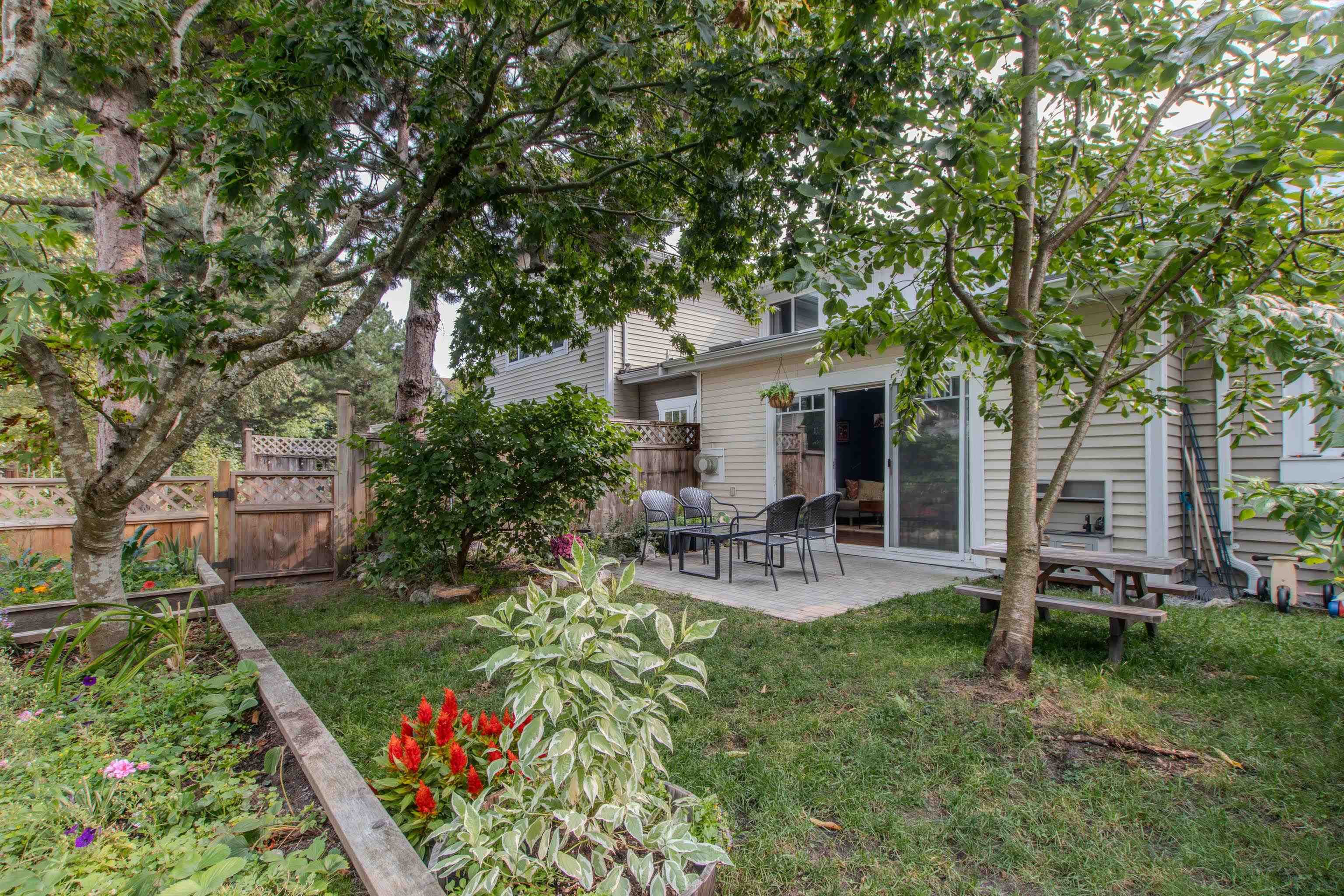 53 - 1821 Willow Crescent, Squamish, V8B 0L9 — photo 4