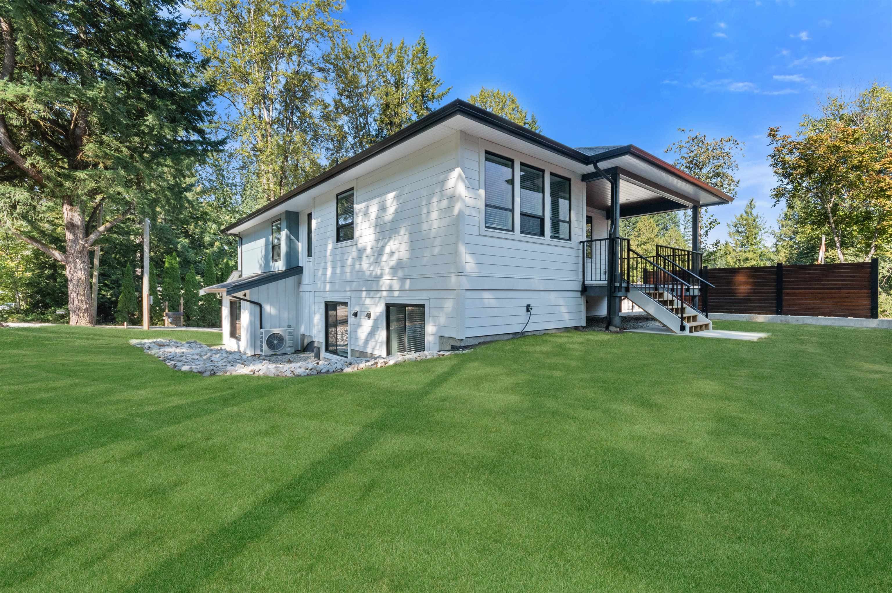 65897 Kawkawa Lake Road, Hope, V0X 1L1 — photo 5
