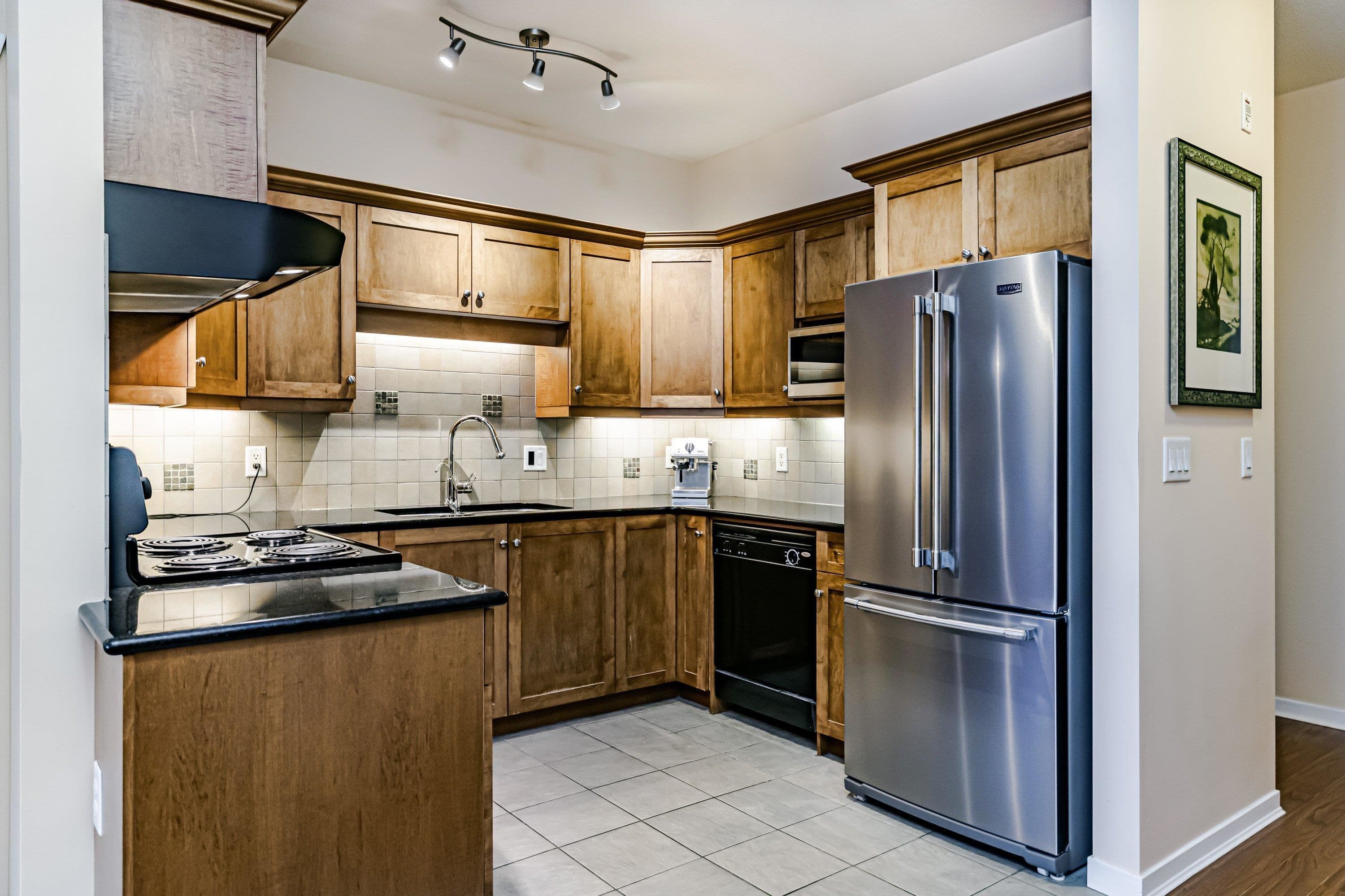 305 - 2488 Welcher Avenue, Port Coquitlam, V3C 1X7 — photo 5