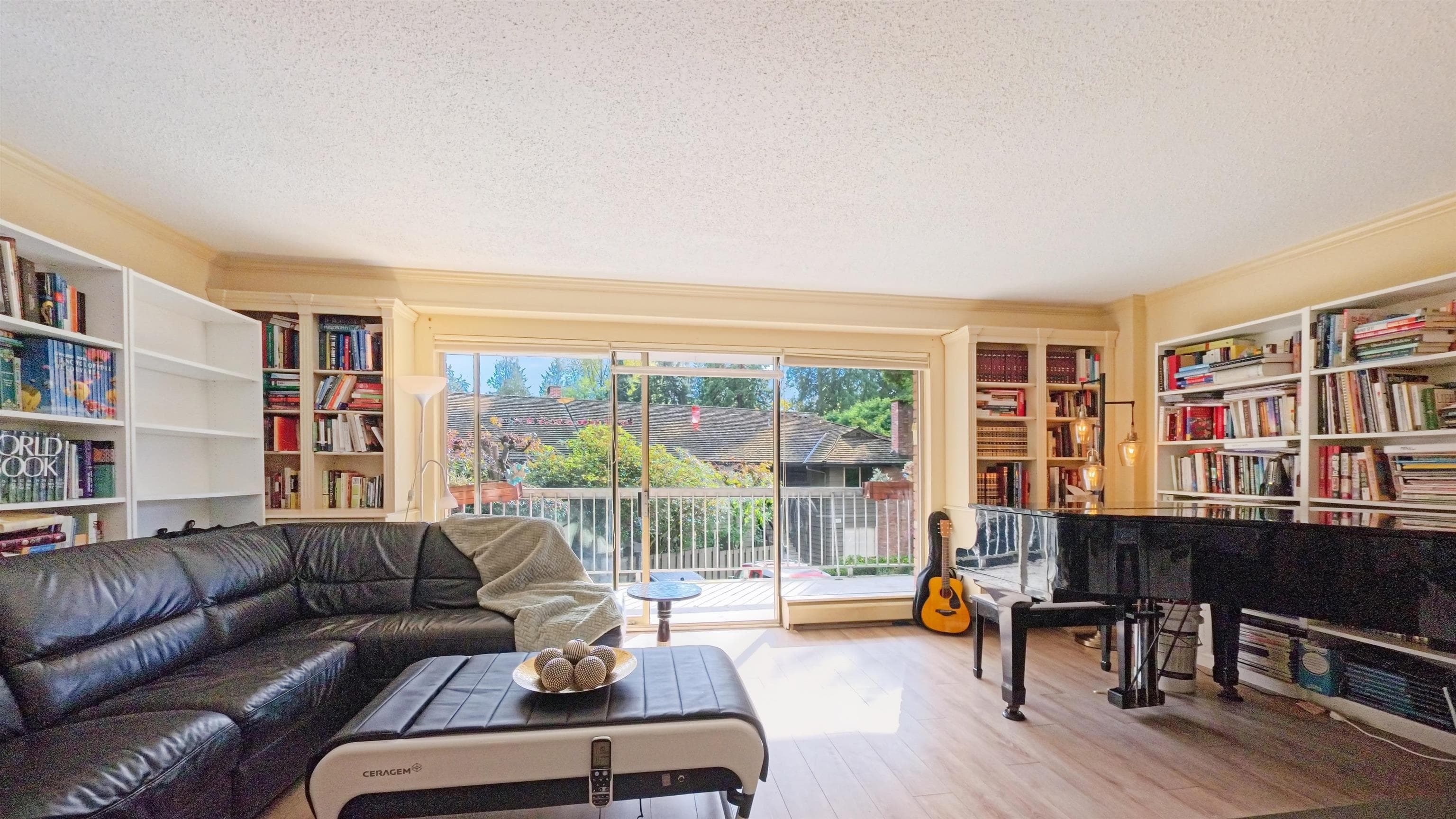 1218 - 235 Keith Road, West Vancouver, V7T 1L5 — photo 3