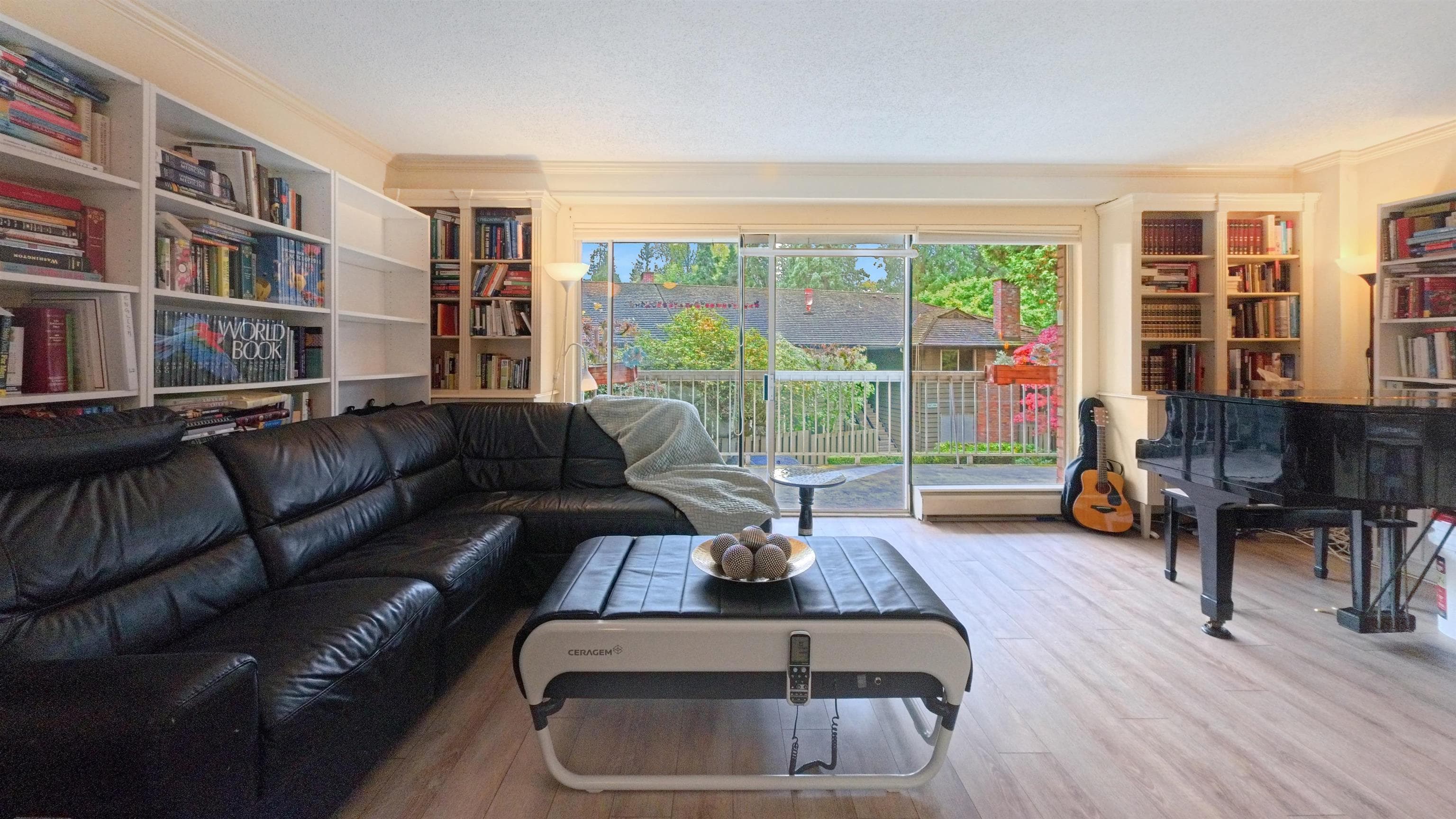 1218 - 235 Keith Road, West Vancouver, V7T 1L5 — photo 4