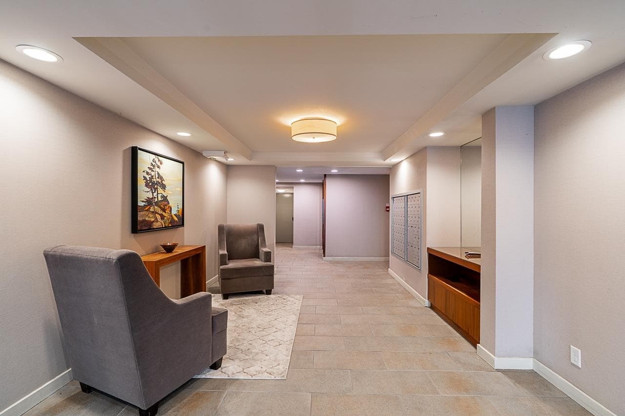 #208 - 1355 Harwood Street, Vancouver, V6E 3W3 — photo 3