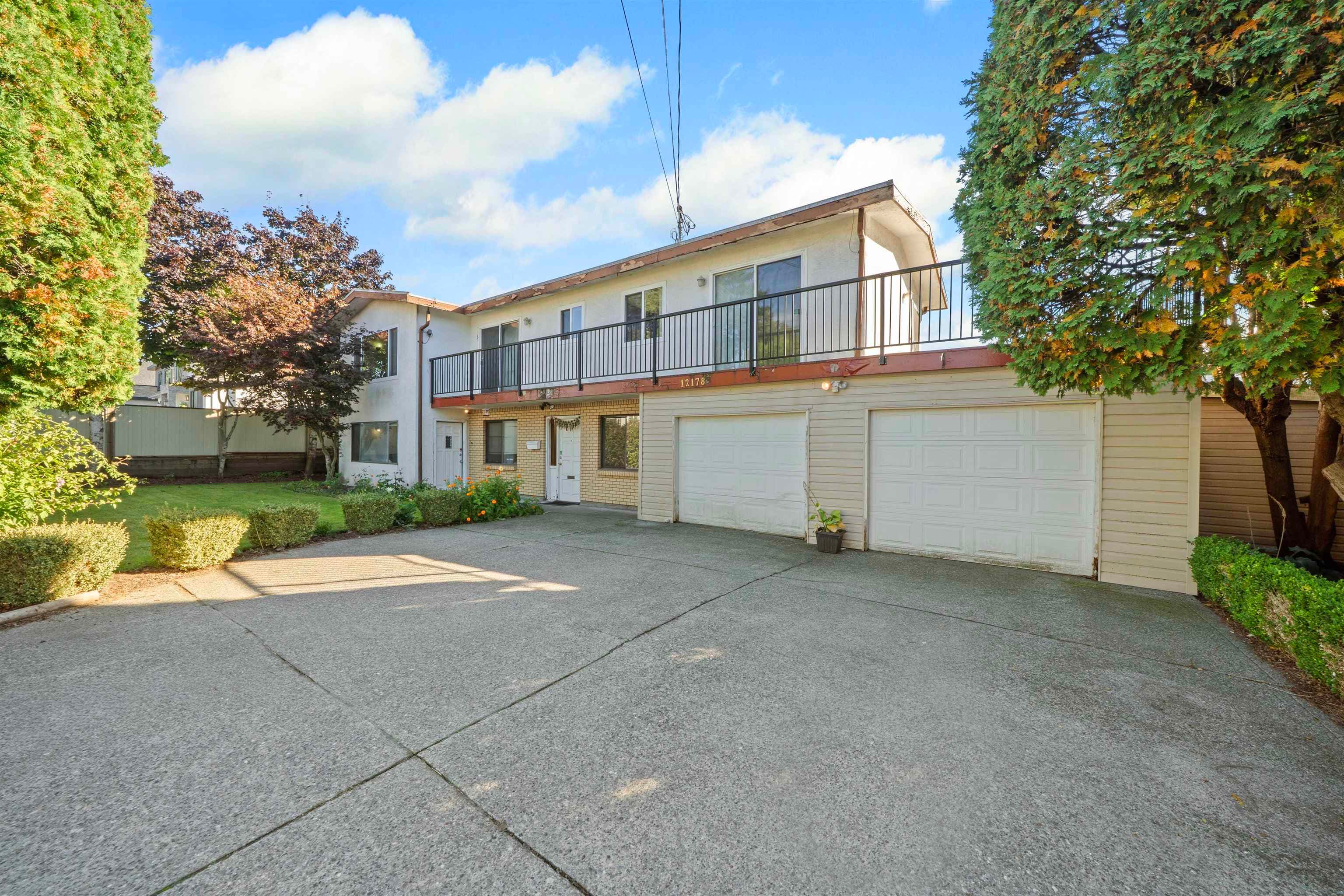 12178 97 Avenue, Surrey