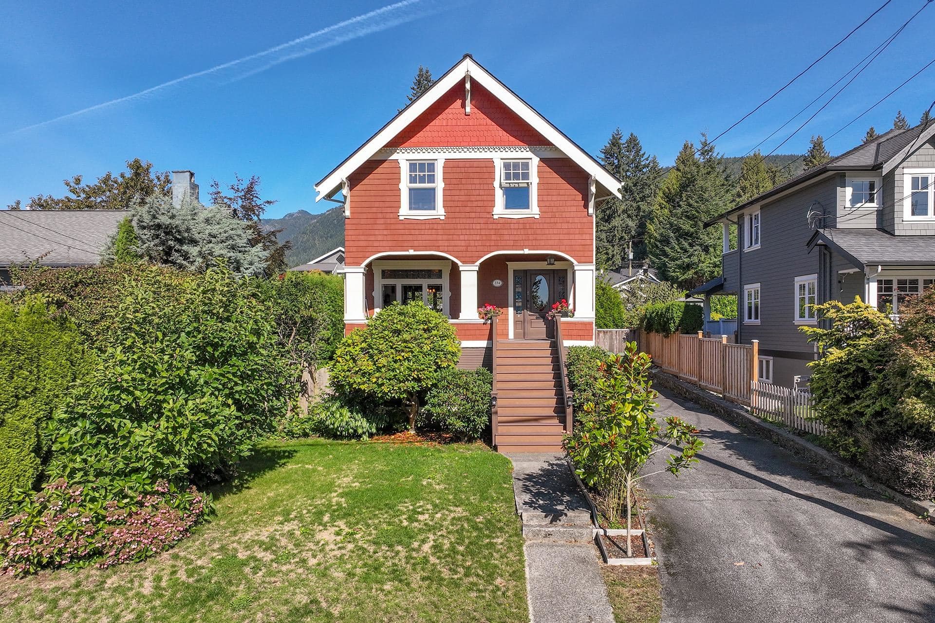 234 W Windsor Road, North Vancouver