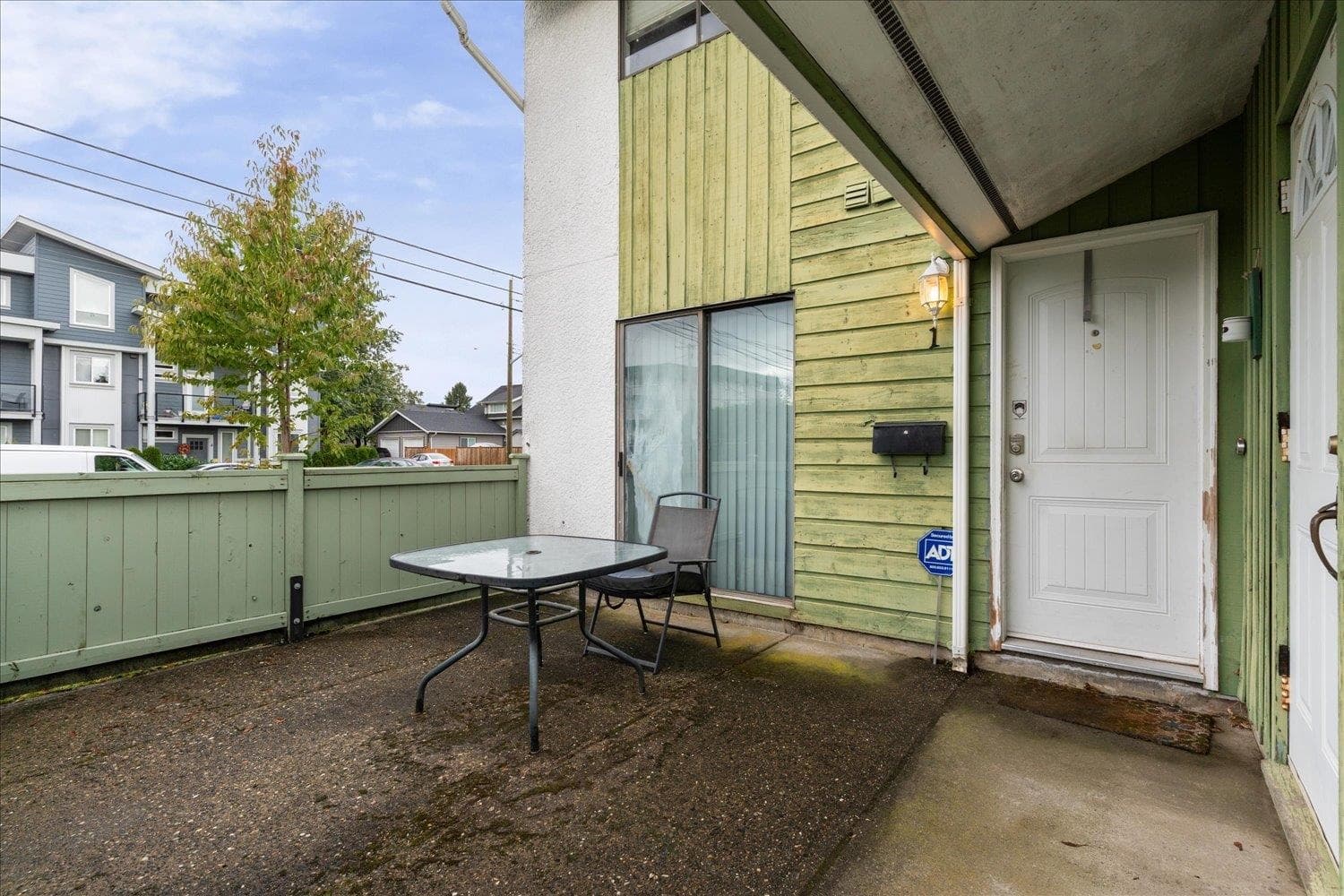 1 - 9342 Hazel Street, Chilliwack, V2P 5N2 — photo 3