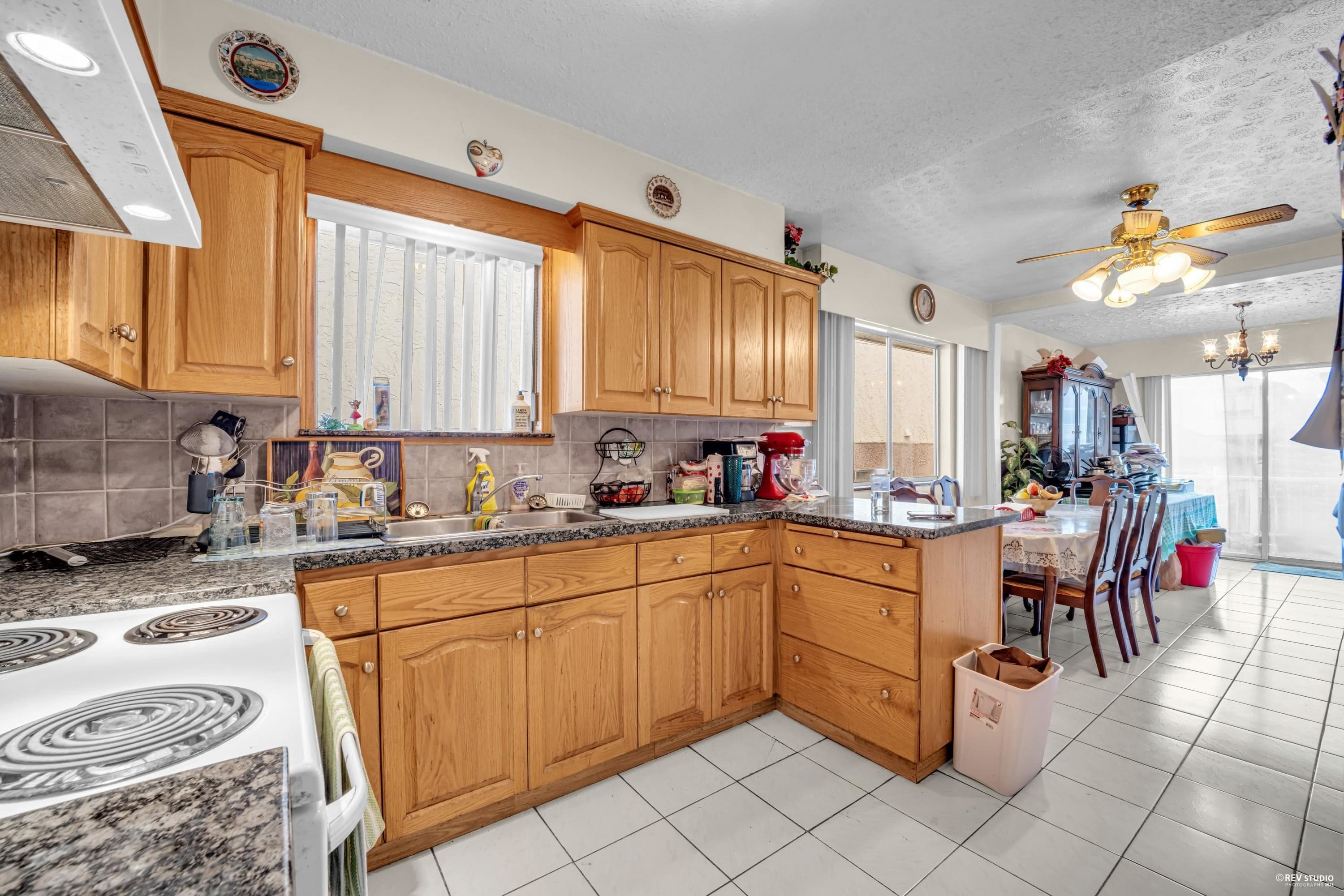 4307 Venables Street, Burnaby, V5C 3A3 — photo 4