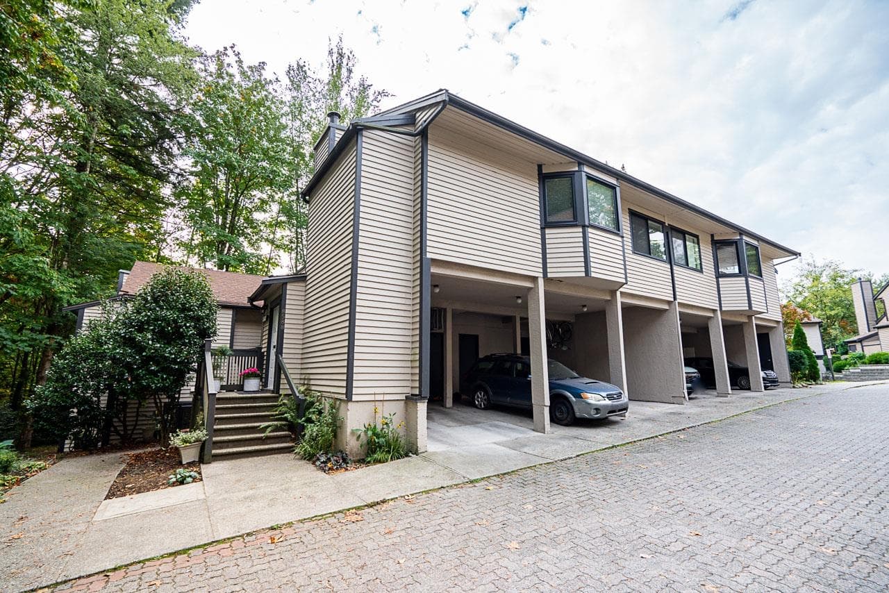 8588 Wilderness Court, Burnaby, V5A 4B2 — photo 2
