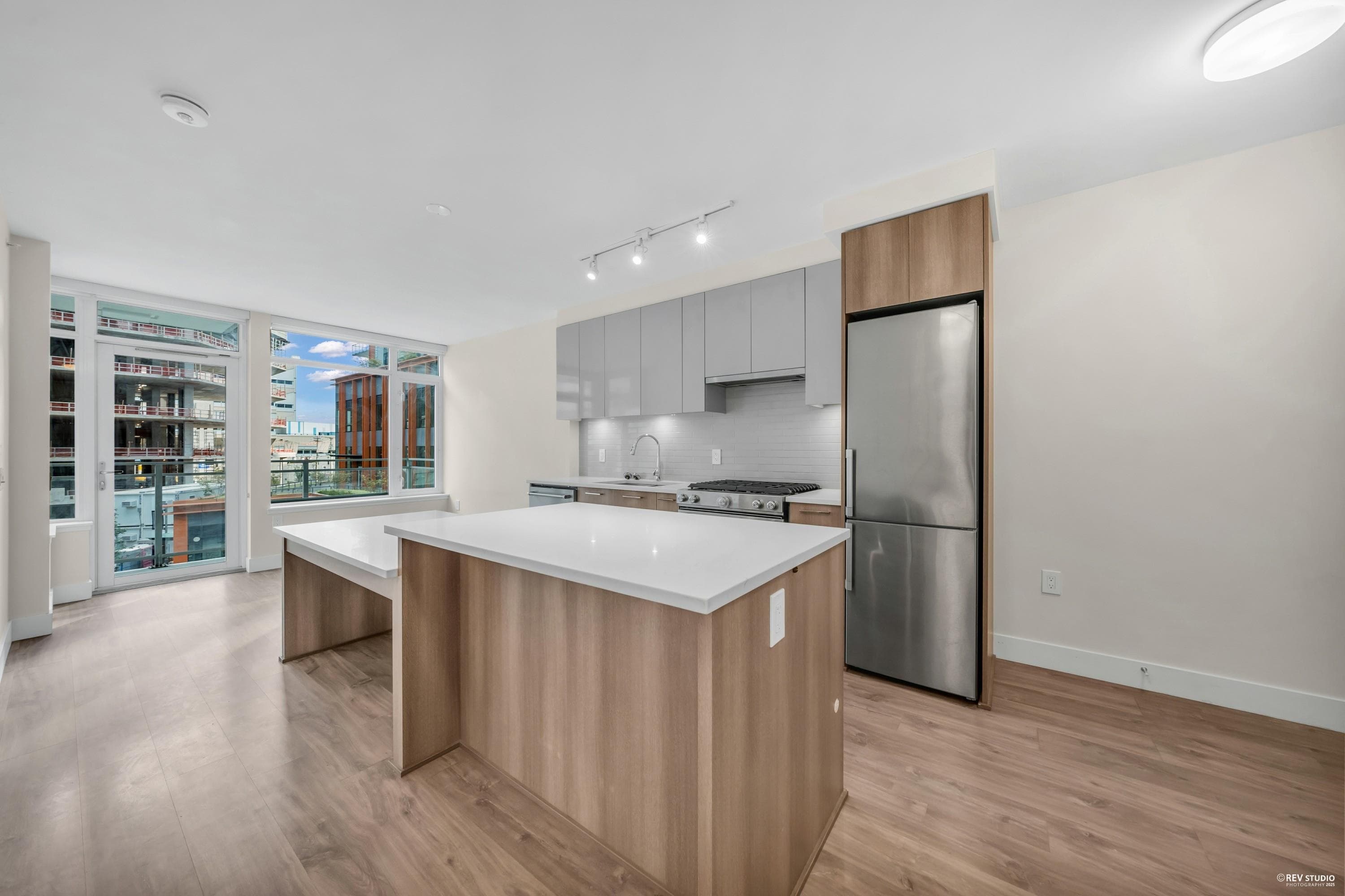 406 - 258 Nelson's Court, New Westminster