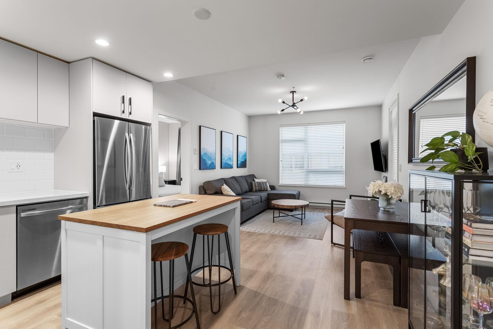 301 - 3018 St George Street, Port Moody