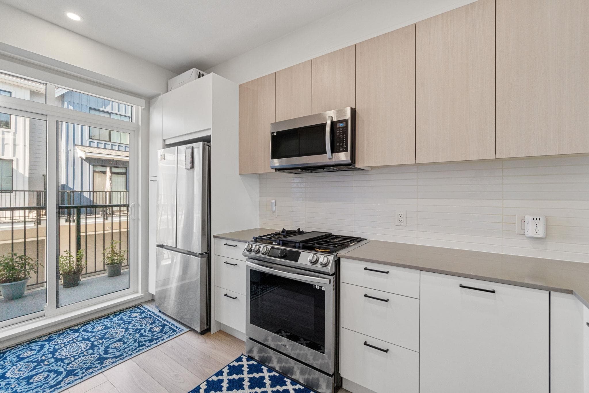 46 - 488 Furness Street, New Westminster, V3M 0M1 — photo 3
