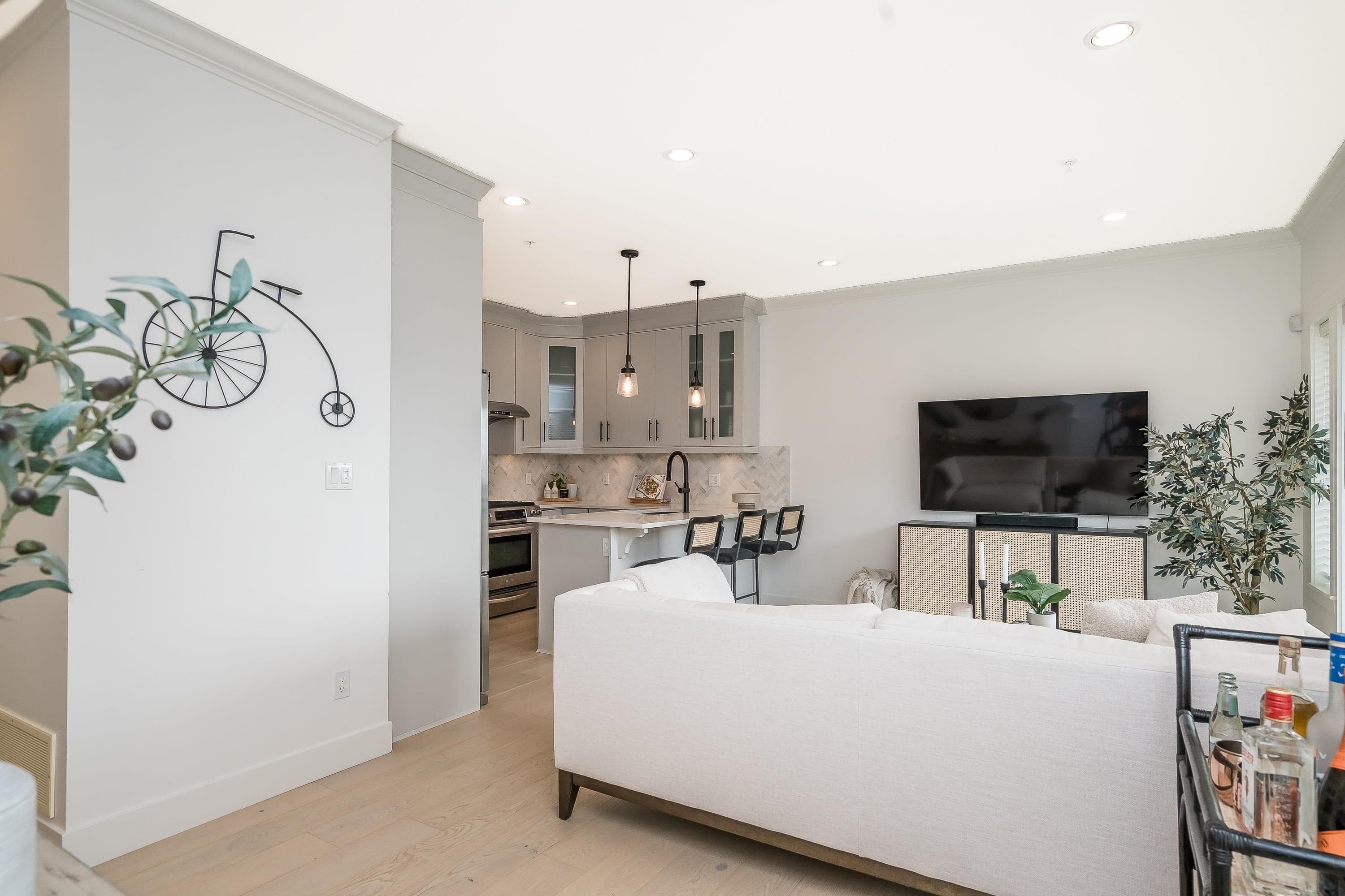 3 - 1424 Everall Street, White Rock, V4B 3S8 — photo 4