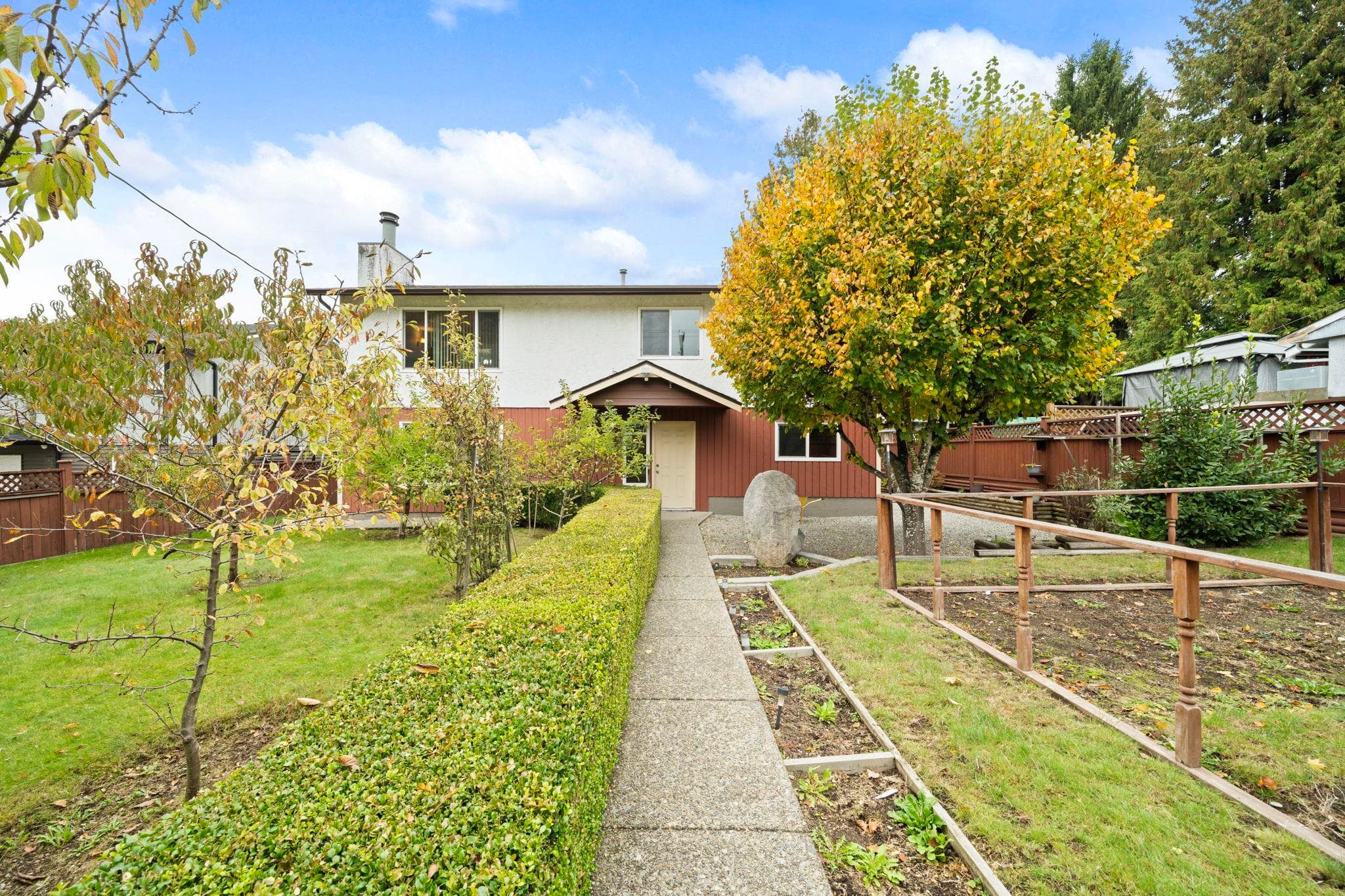 12851 104 Avenue, Surrey