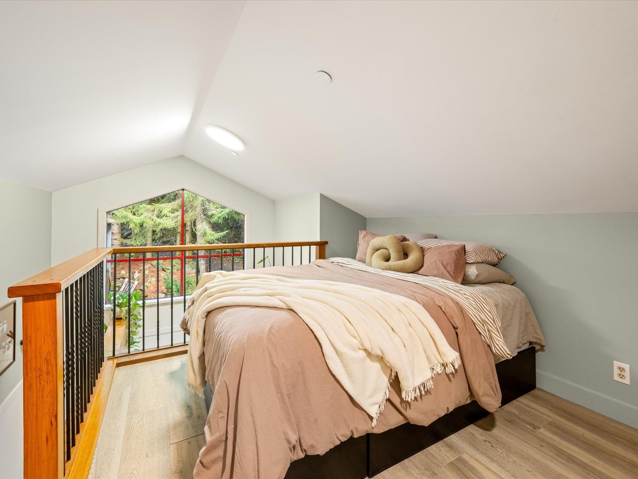 9 - 2101 Whistler Road, Whistler, V8E 0R3 — photo 2
