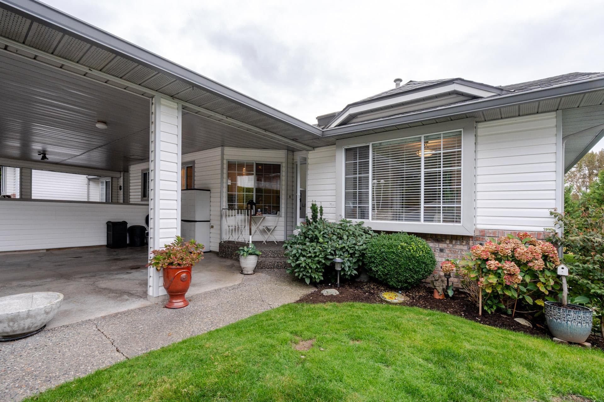 35 - 3351 Horn Street, Abbotsford, V2S 7J9 — photo 3