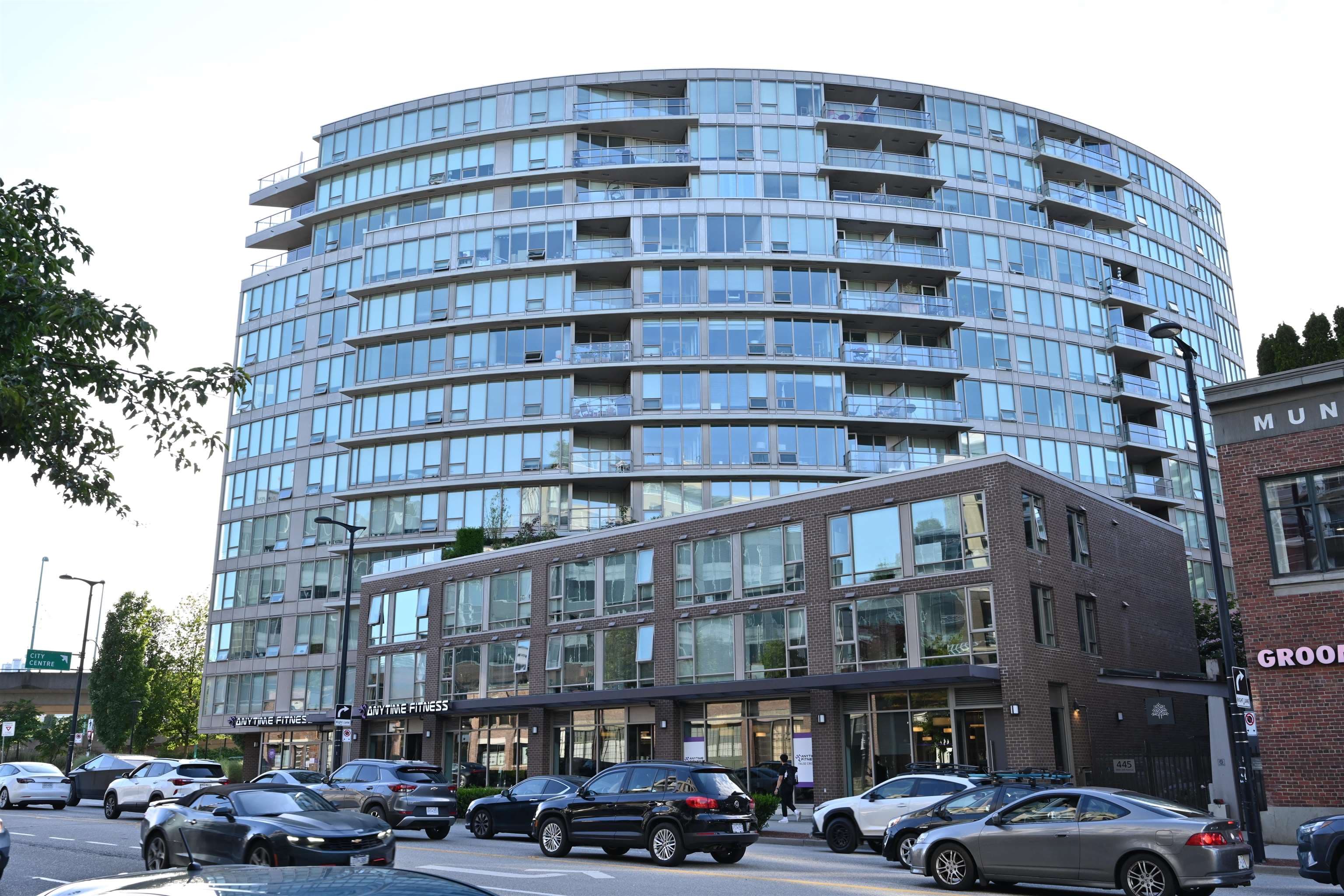 410 - 445 W 2nd Avenue, Vancouver, V5Y 0E8 — photo 1