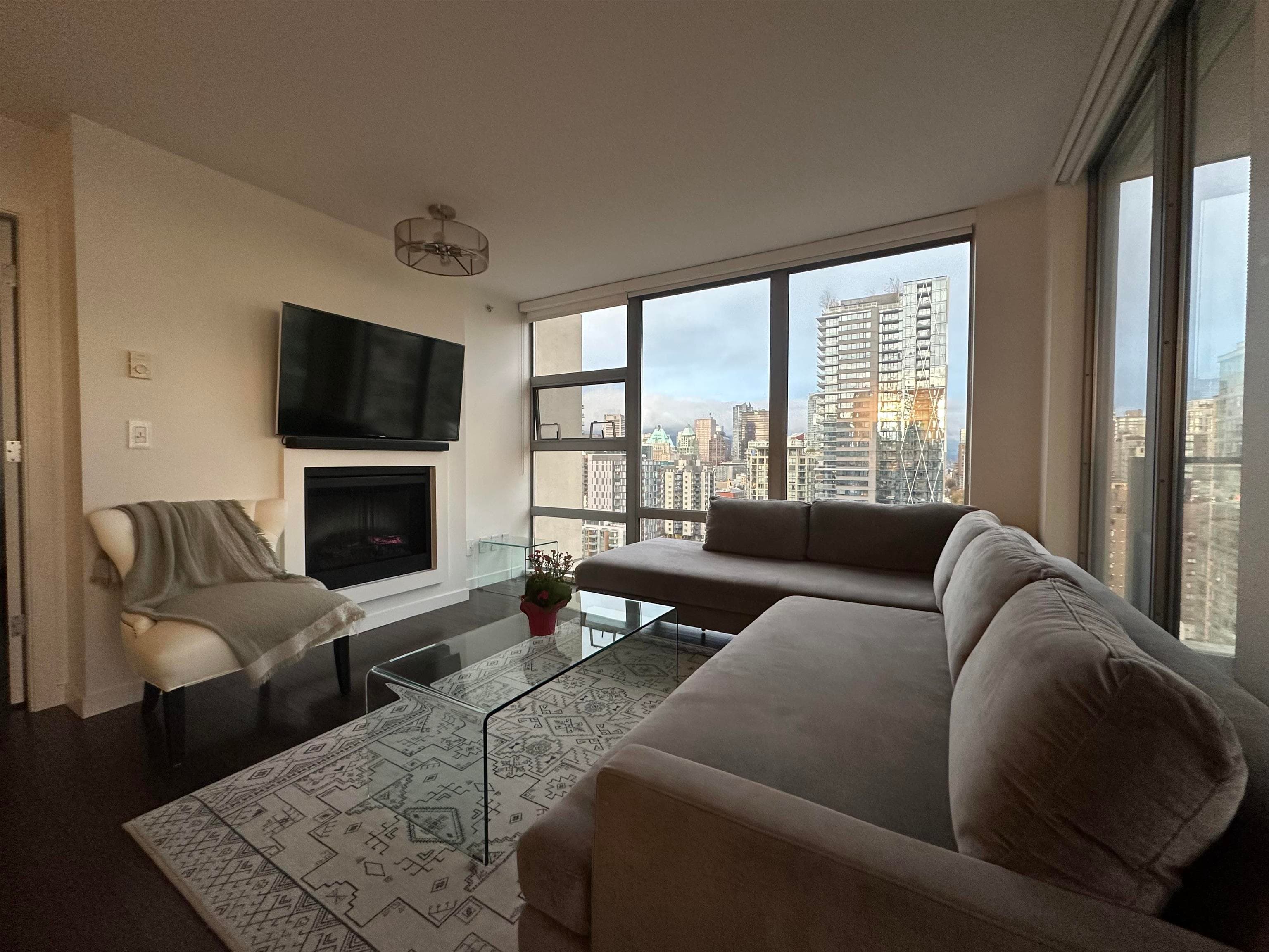2102 - 1225 Richards Street, Vancouver, V6B 1E6 — photo 3