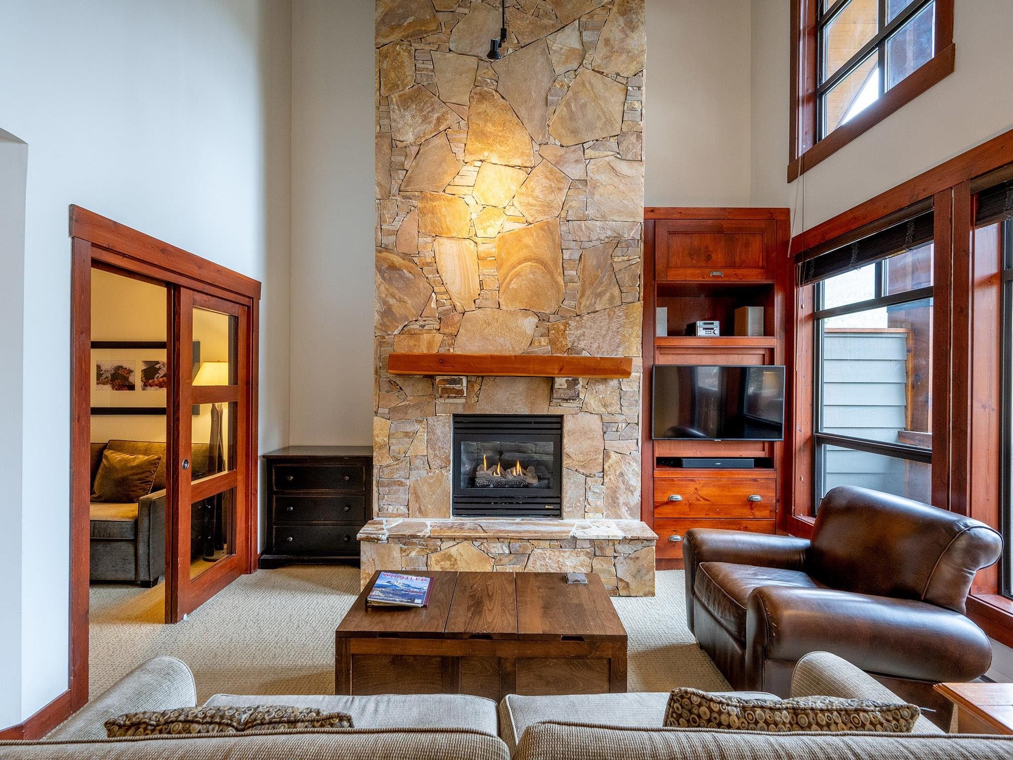 208 - 2202 Gondola Way, Whistler, V8E 0M7 — photo 3
