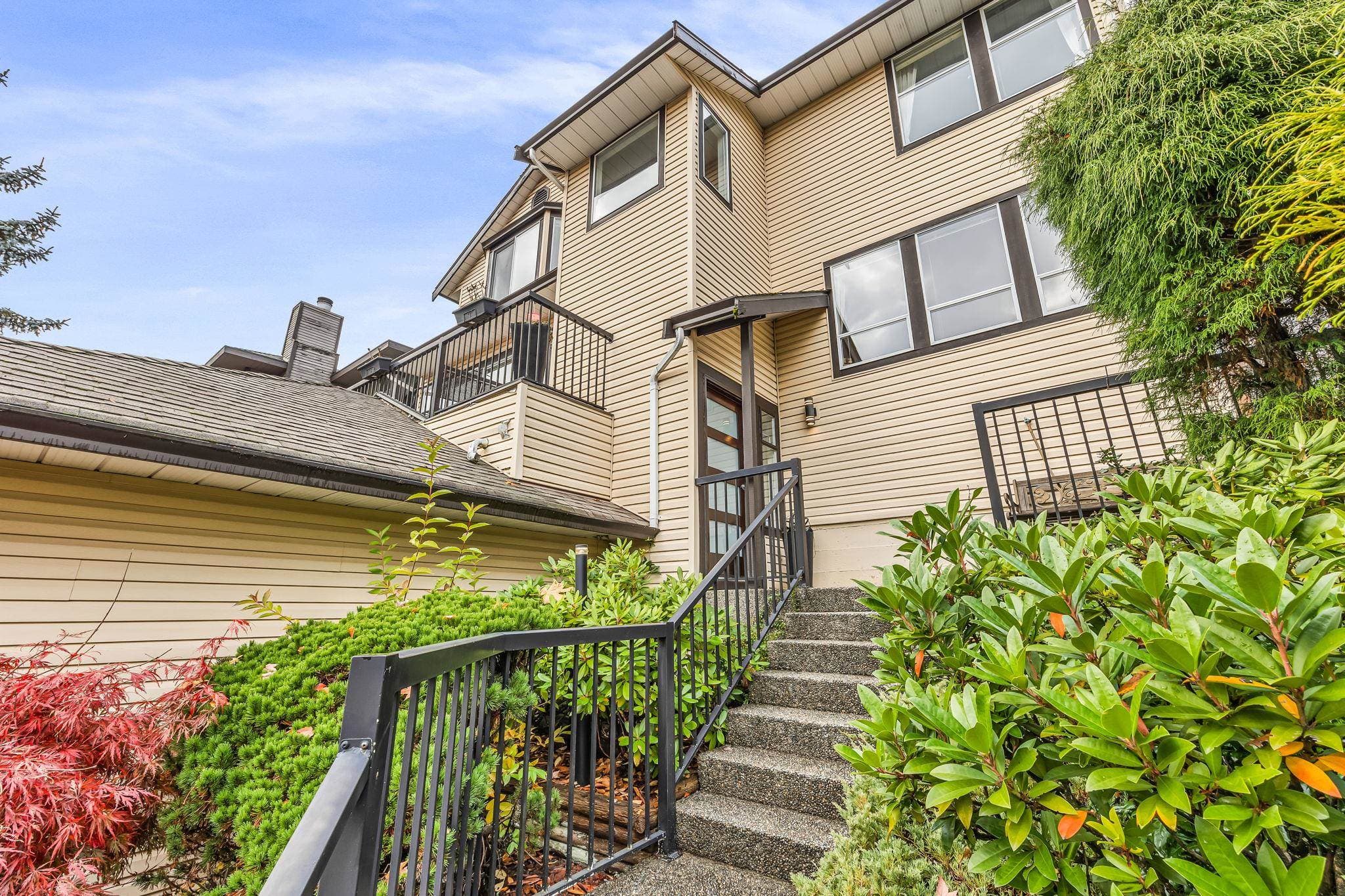640 Thurston Close, Port Moody, V3H 4J3 — photo 3