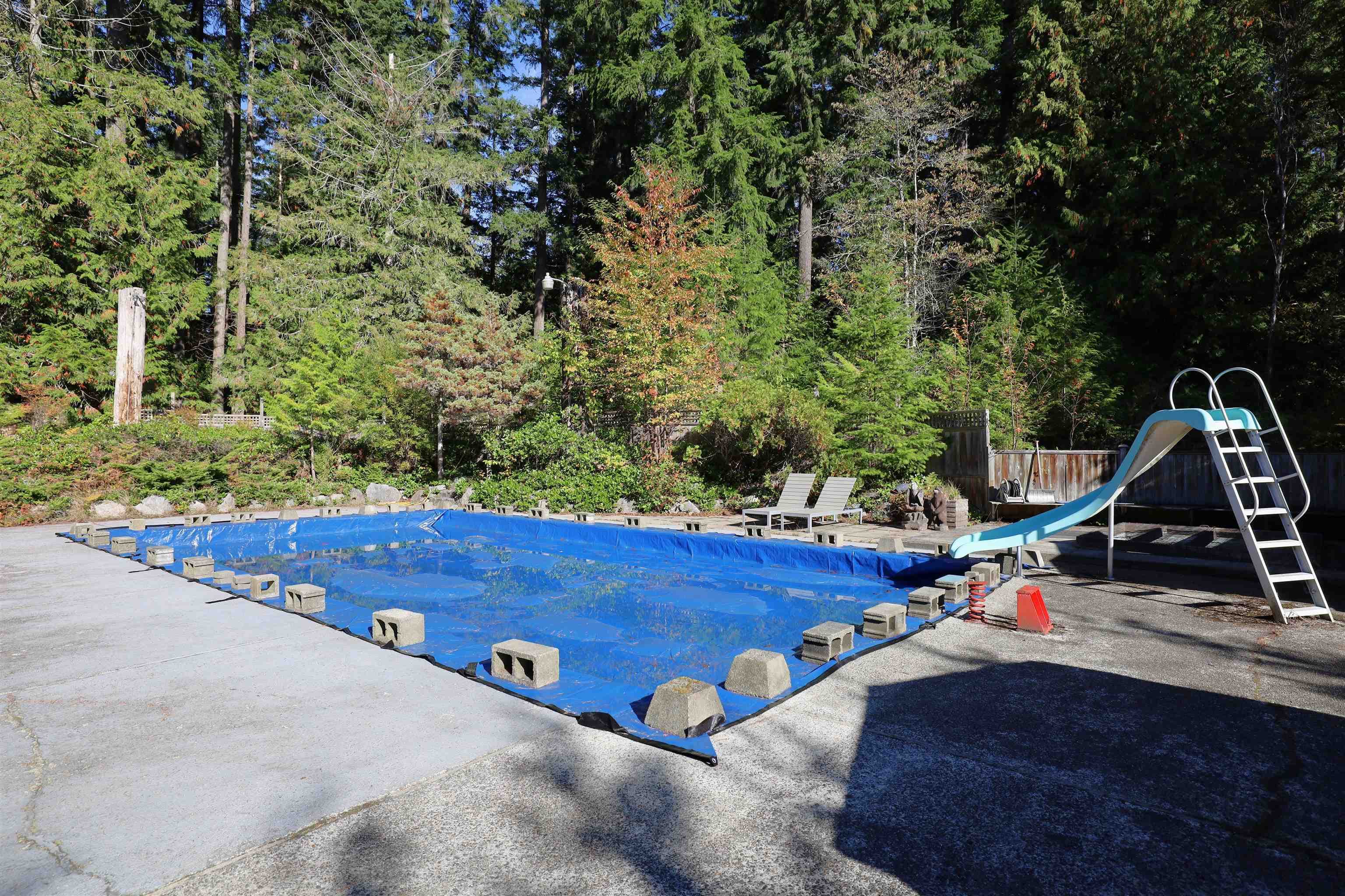 588 Veterans Road, Gibsons, V0N 1V4 — photo 4