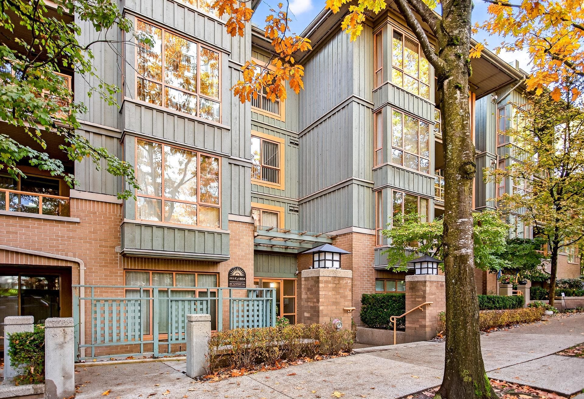 415 - 285 Newport Drive, Port Moody
