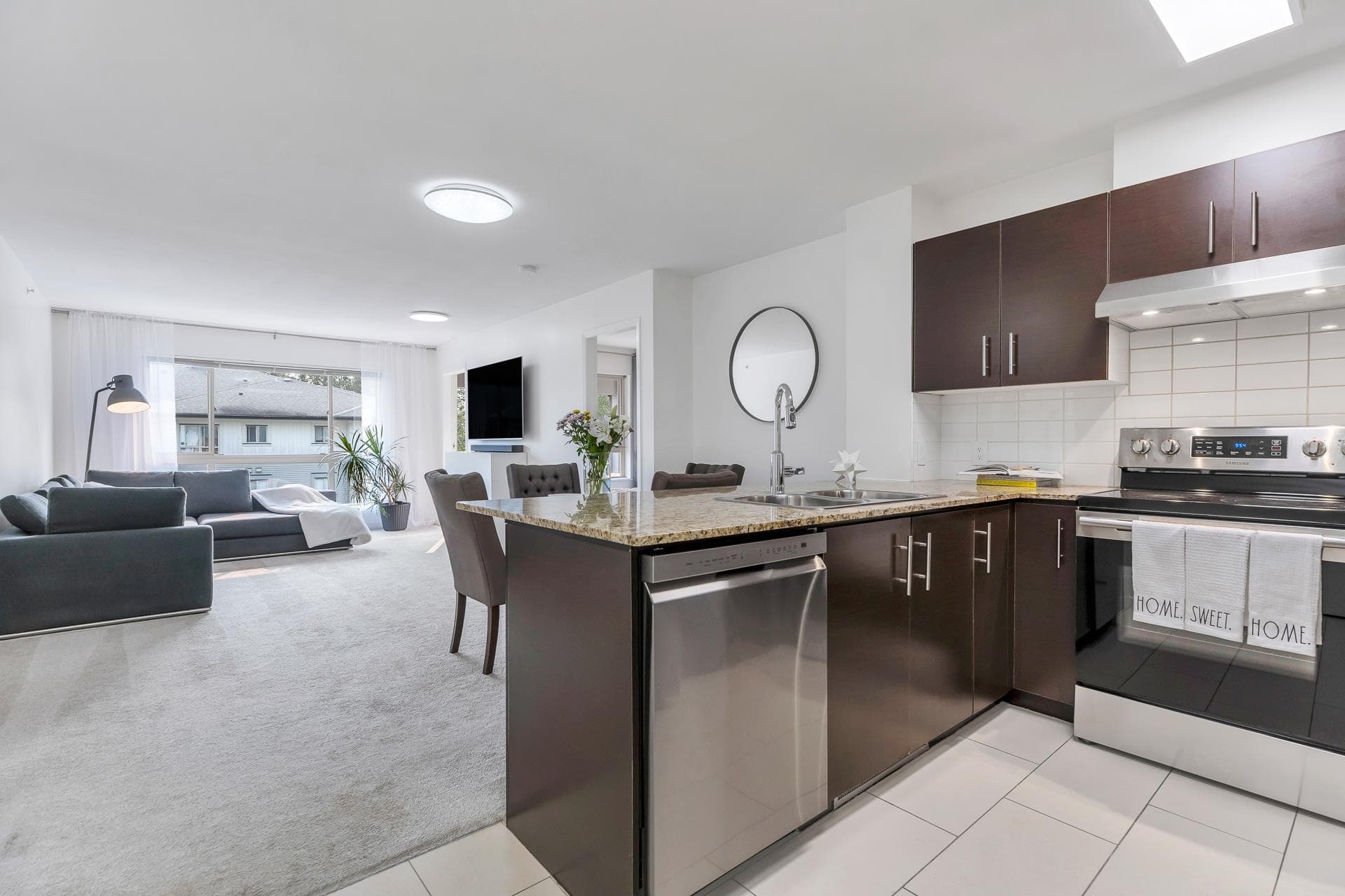 412 - 11665 Haney Bypass, Maple Ridge