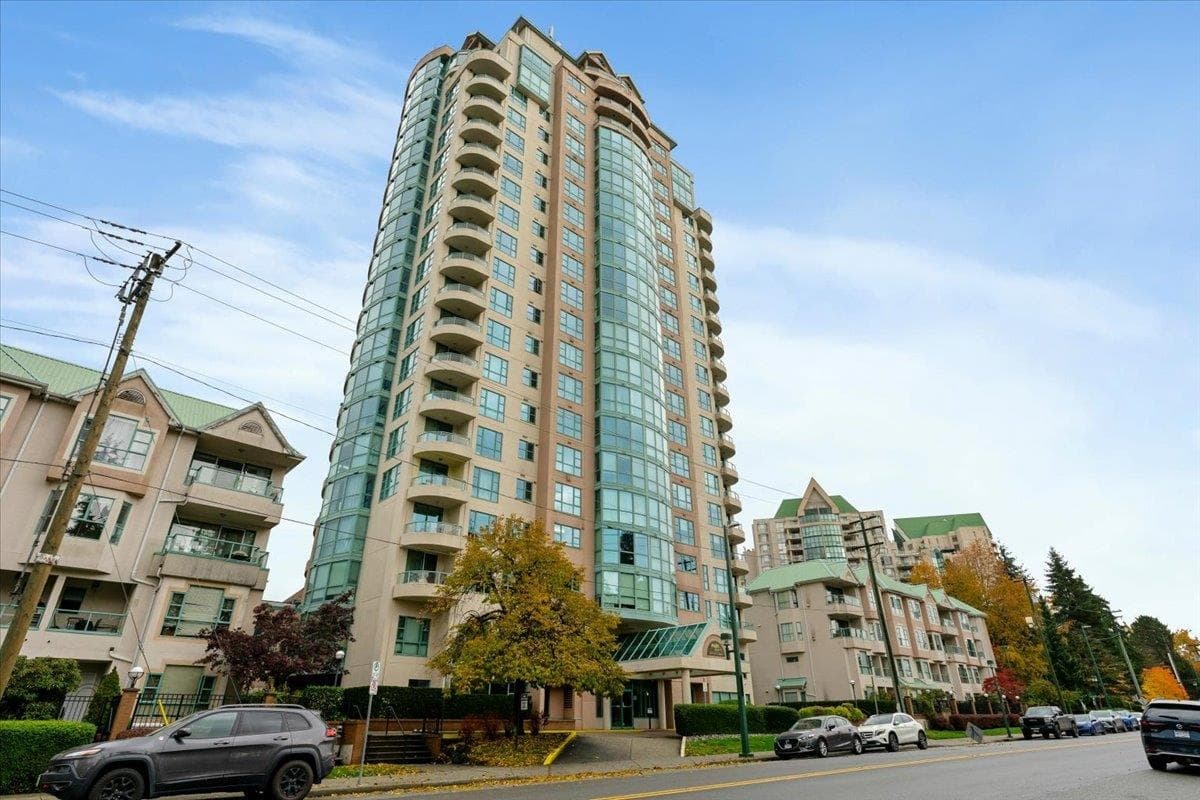 506 - 3071 Glen Drive, Coquitlam