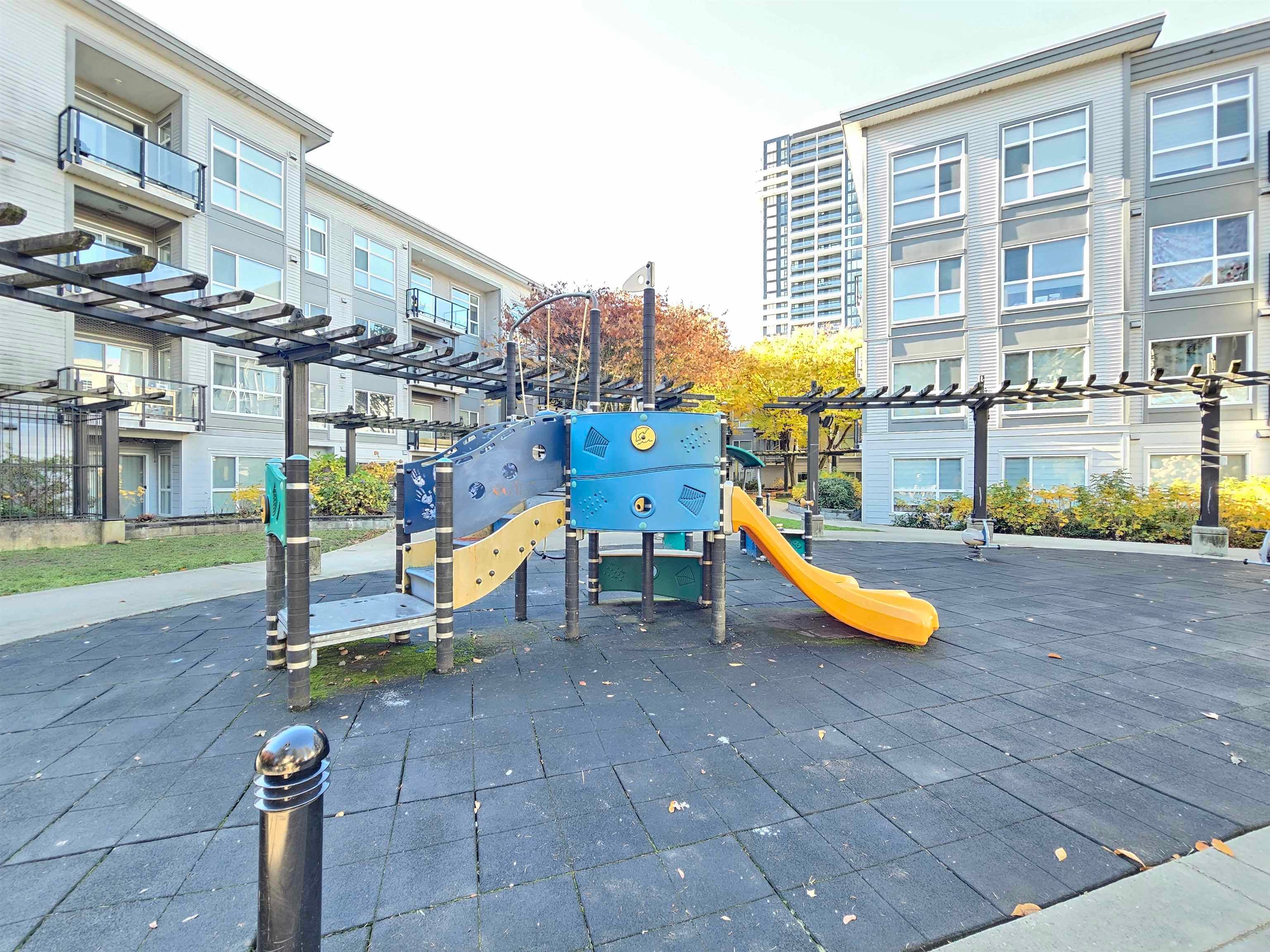 232 - 13768 108 Avenue, Surrey, V3T 0L9 — photo 4