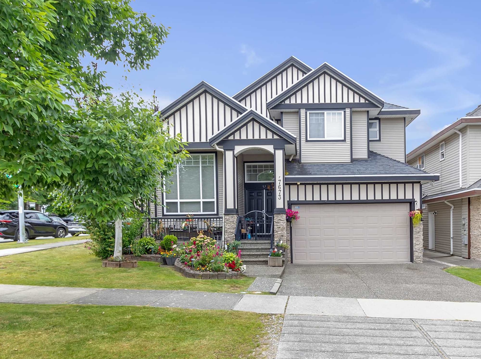 7673 146a Street, Surrey, V3S 2T3 — photo 2