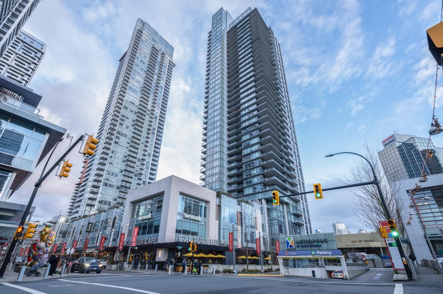 2308 - 6098 Station Street, Burnaby