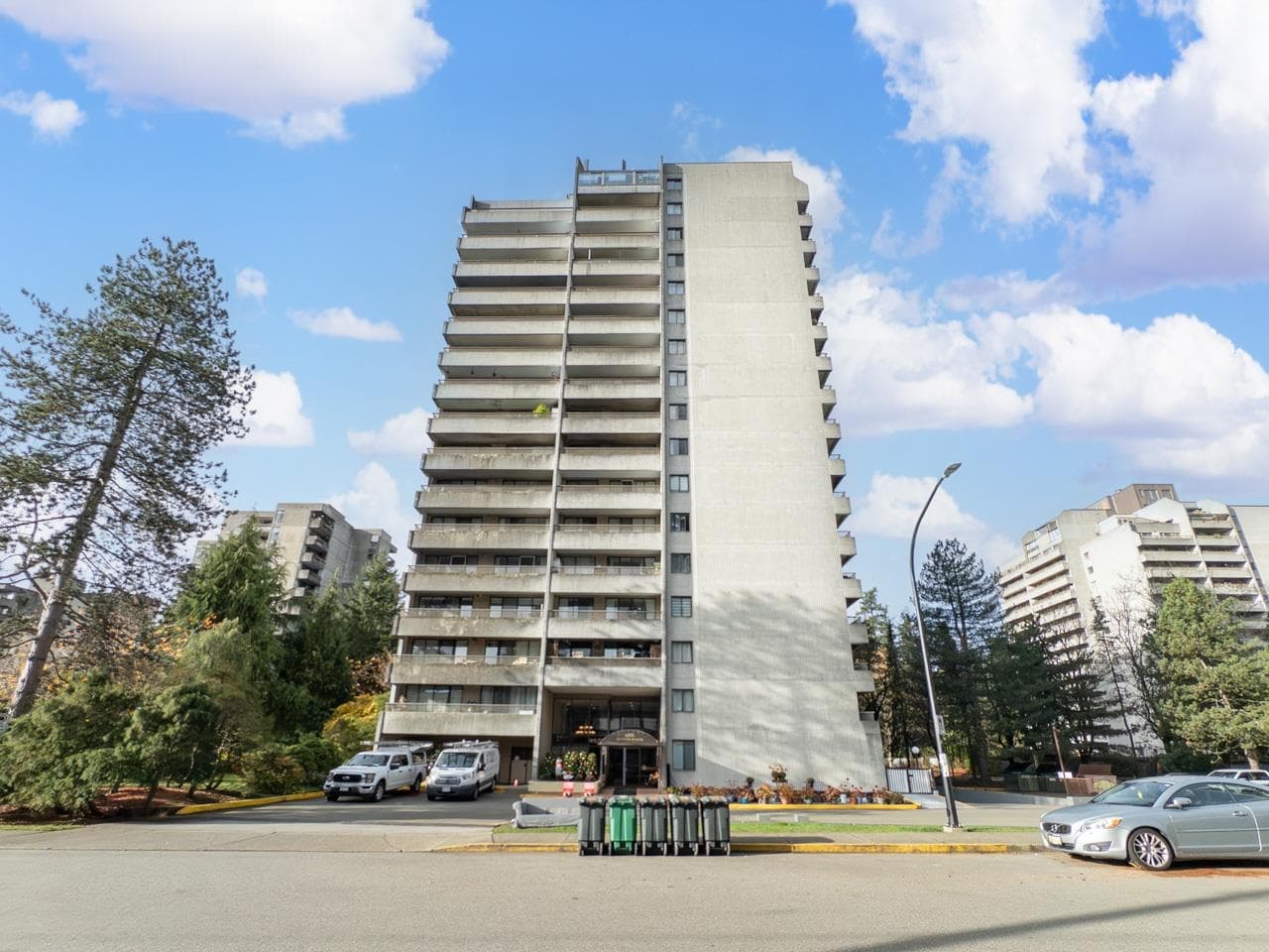 1106 - 6595 Willingdon Avenue, Burnaby