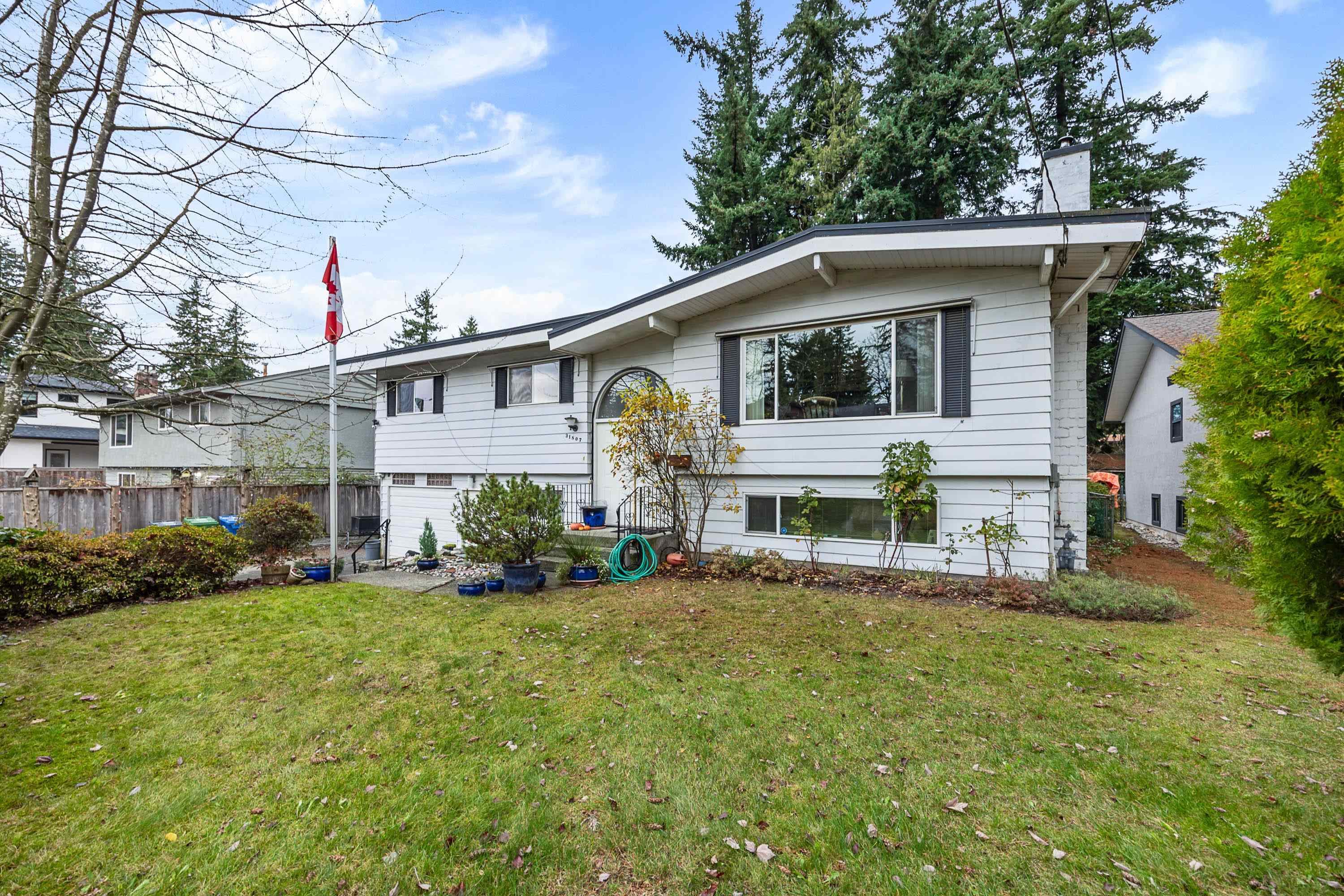 31807 Coral Avenue, Abbotsford, V2T 2K1 — photo 1