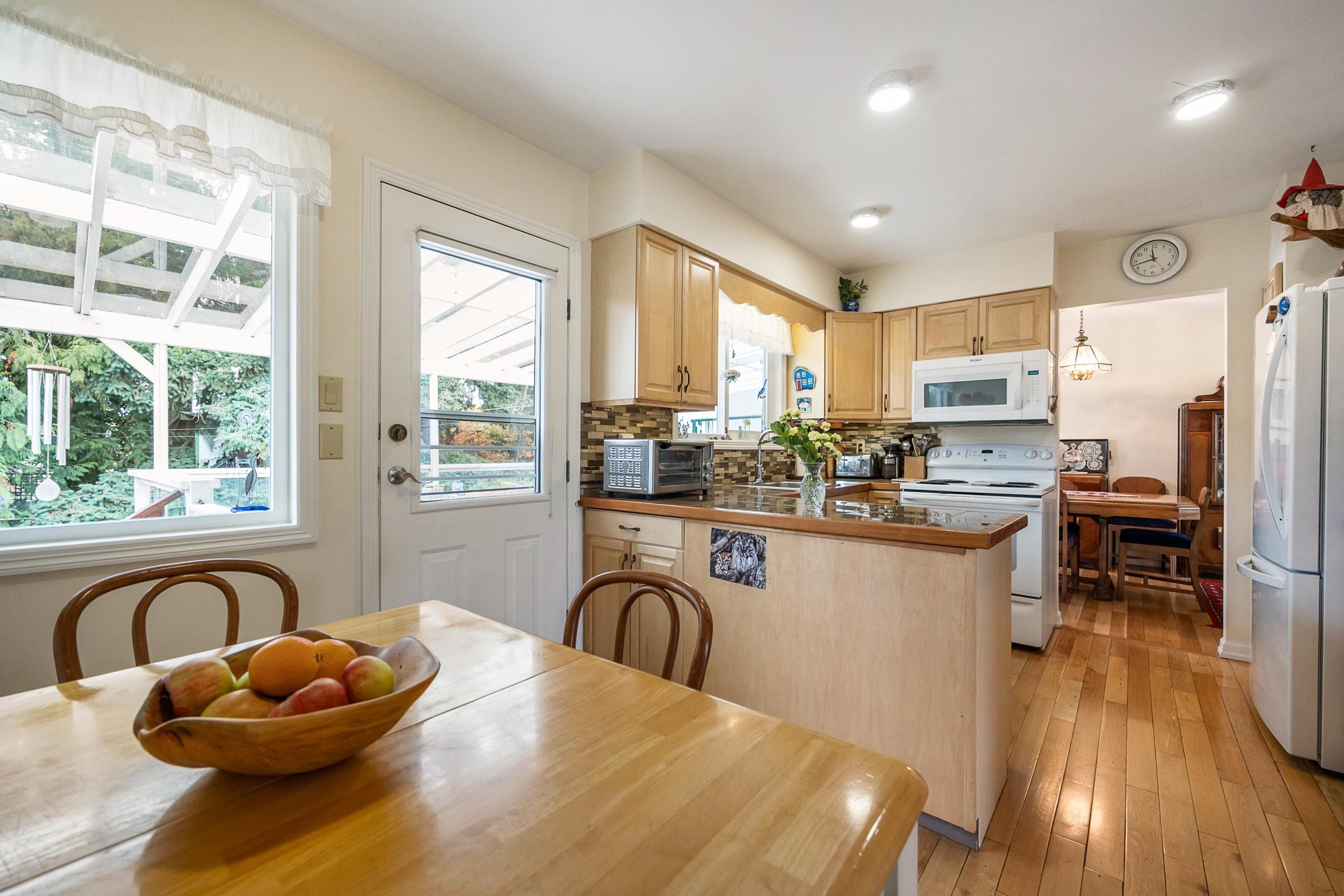 31807 Coral Avenue, Abbotsford, V2T 2K1 — photo 5