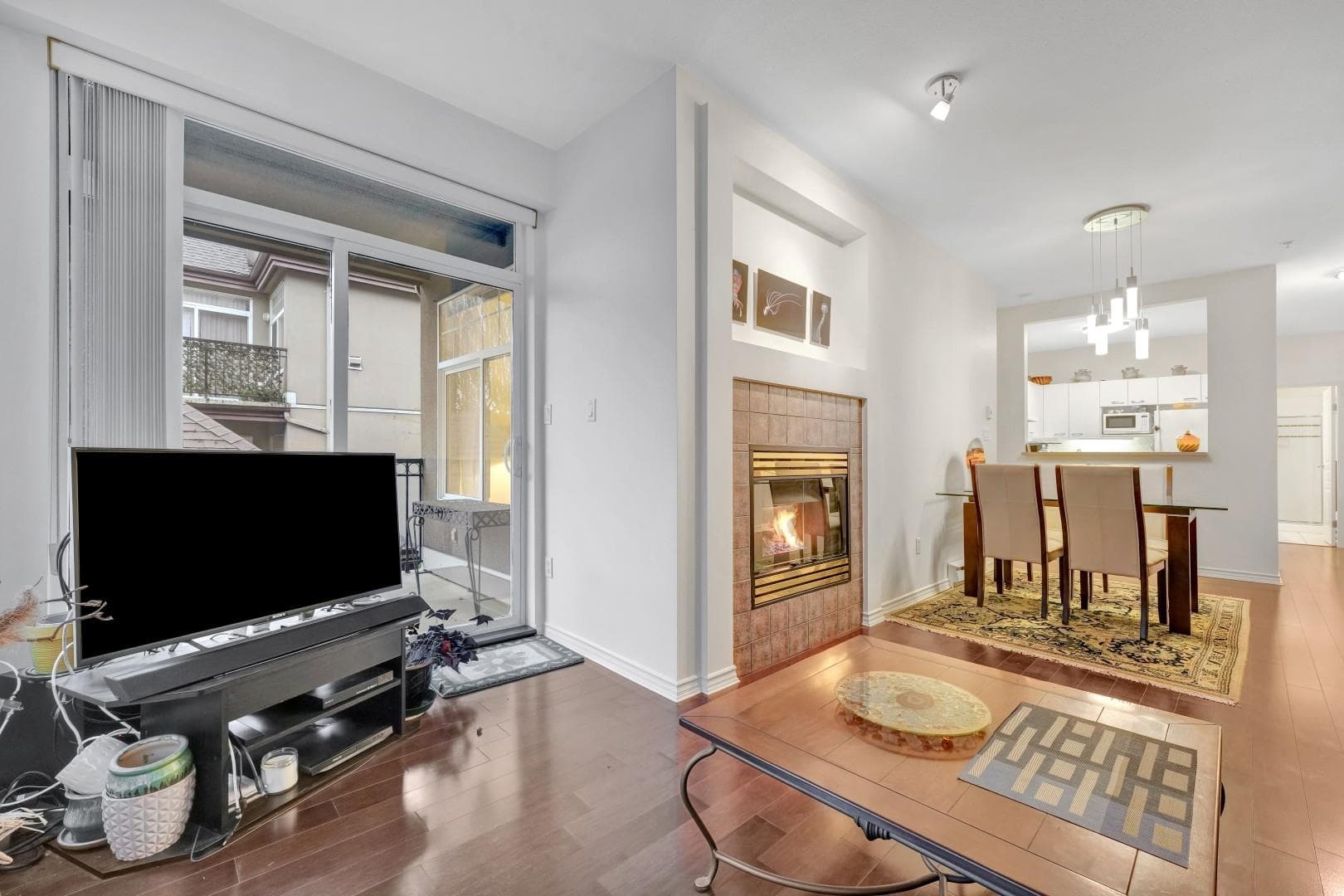 208 - 588 Twelfth Street, New Westminster, V3M 4H9 — photo 5