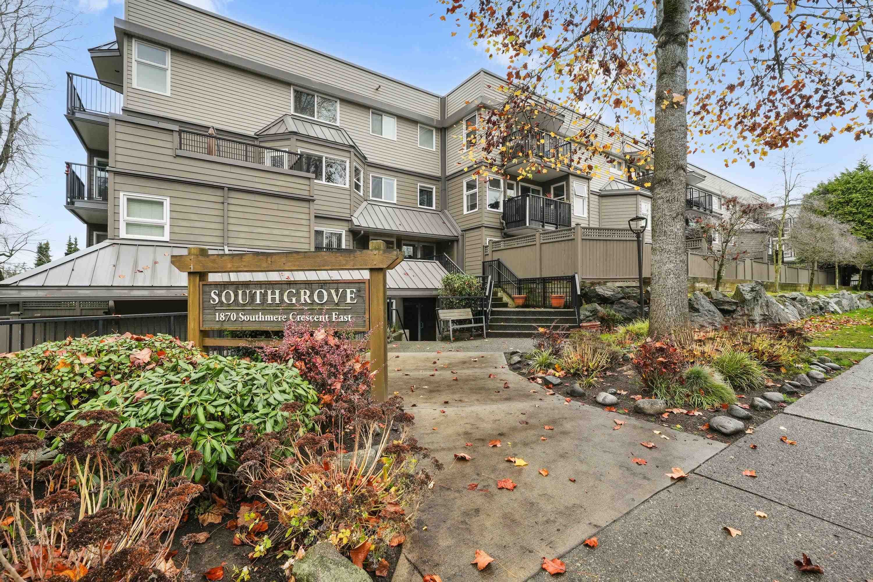 3 - 1870 E Southmere Crescent, Surrey, V4A 7A3 — photo 1