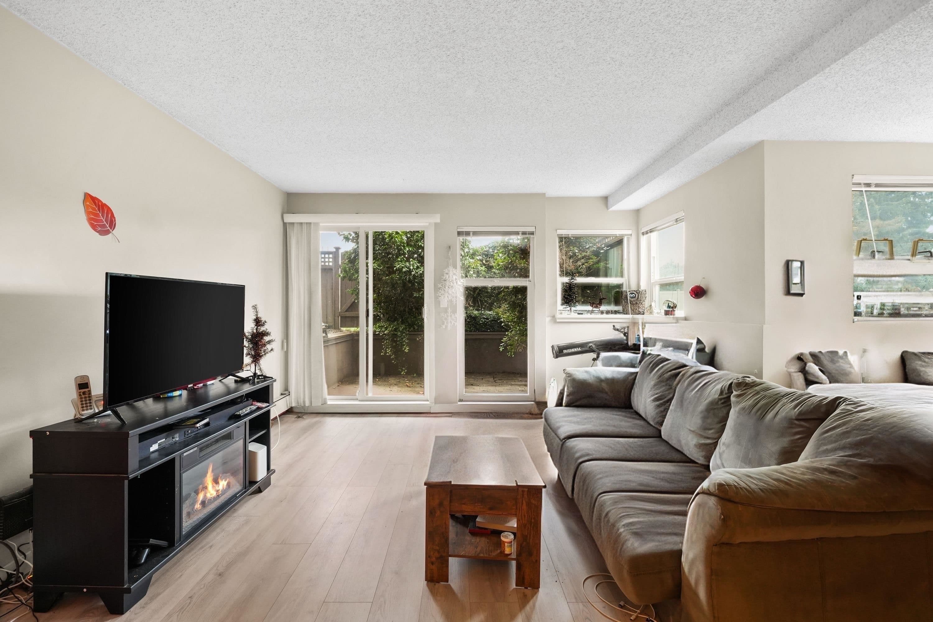 3 - 1870 E Southmere Crescent, Surrey, V4A 7A3 — photo 5
