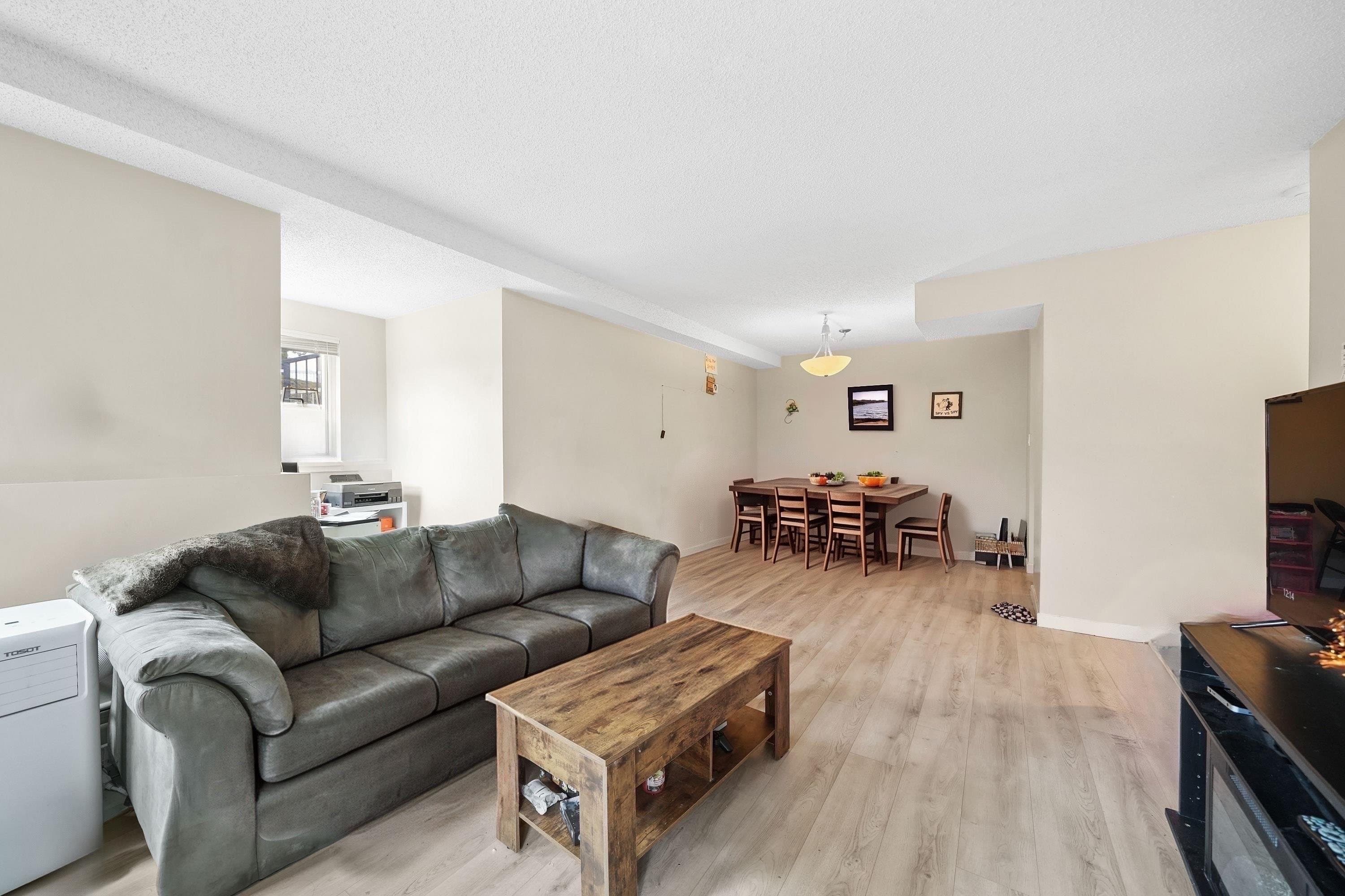 3 - 1870 E Southmere Crescent, Surrey, V4A 7A3 — photo 4