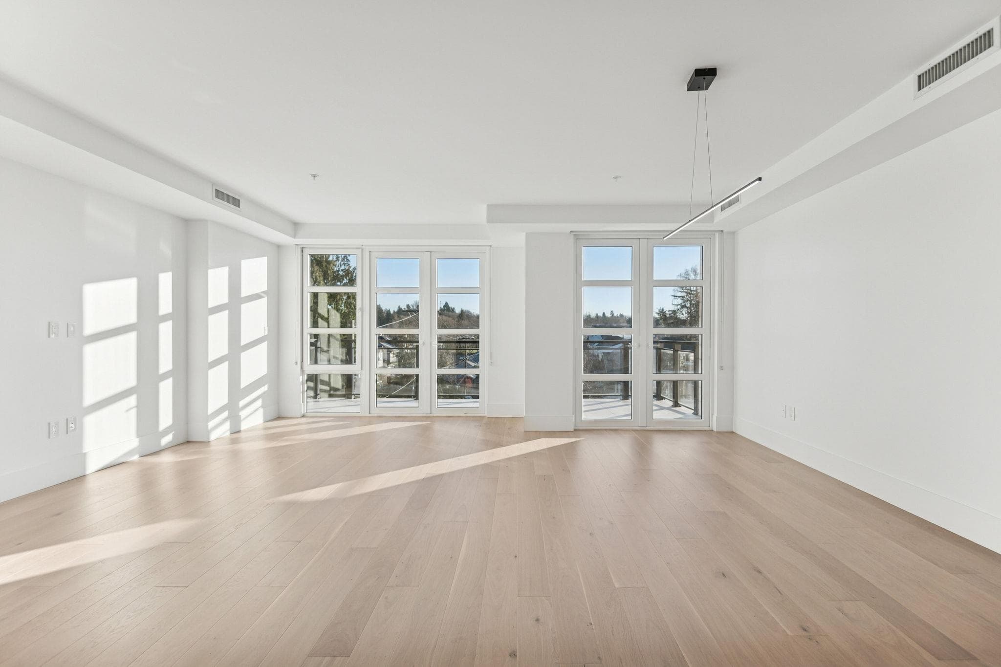 402 - 6168 East Boulevard, Vancouver, V6M 3V6 — photo 2