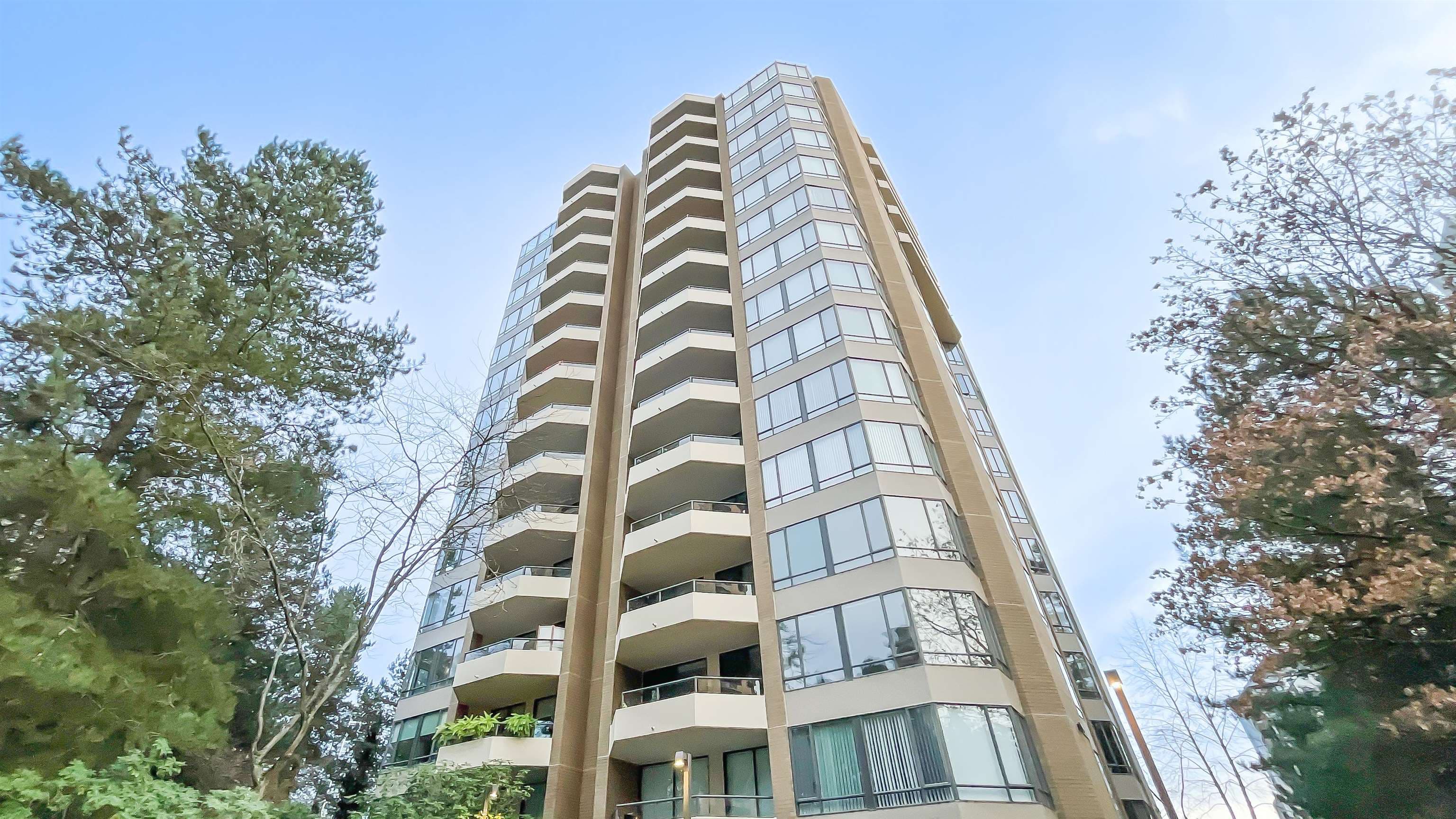 901 - 6282 Kathleen Avenue, Burnaby