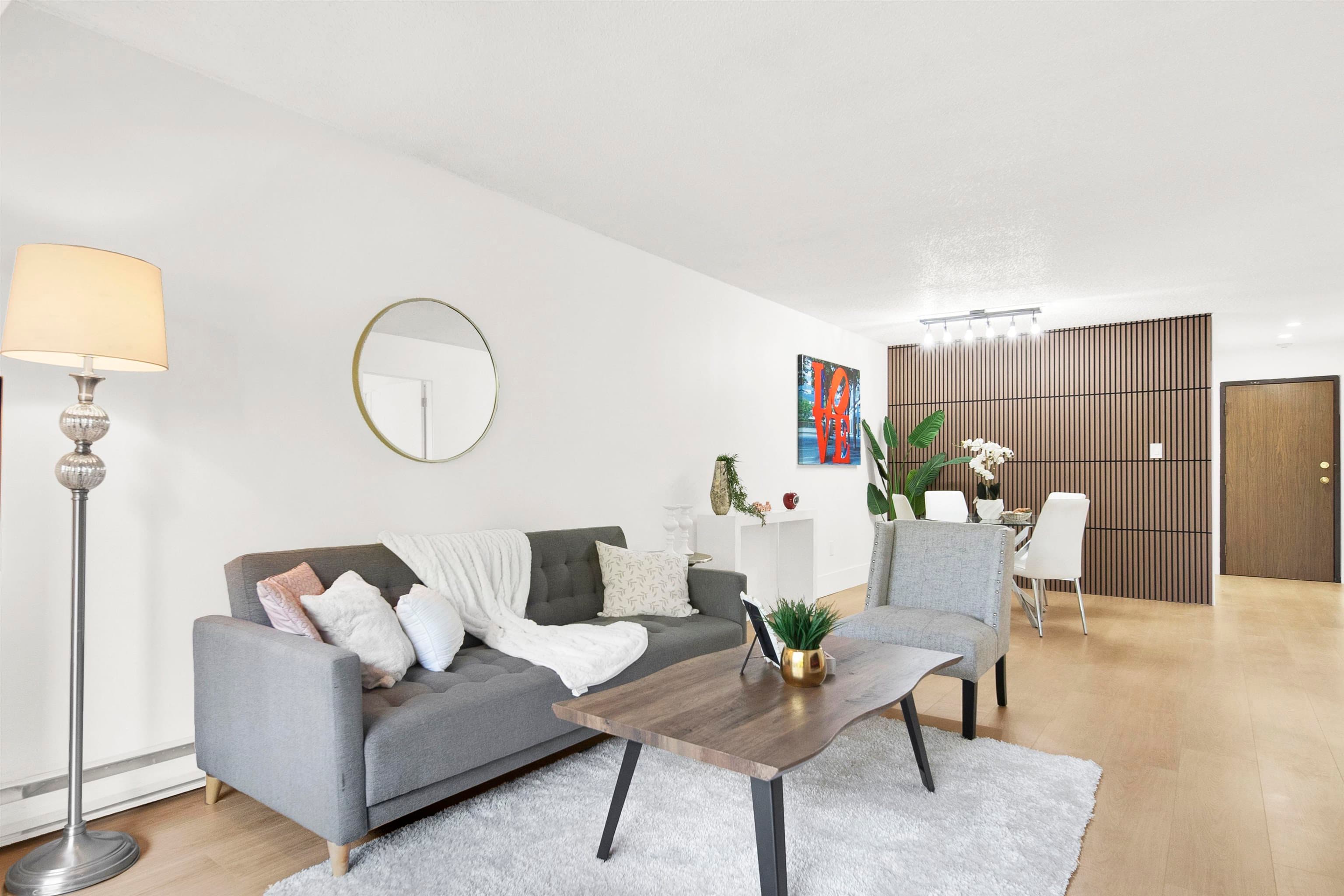 207 - 37 Agnes Street, New Westminster, V3L 5G9 — photo 2