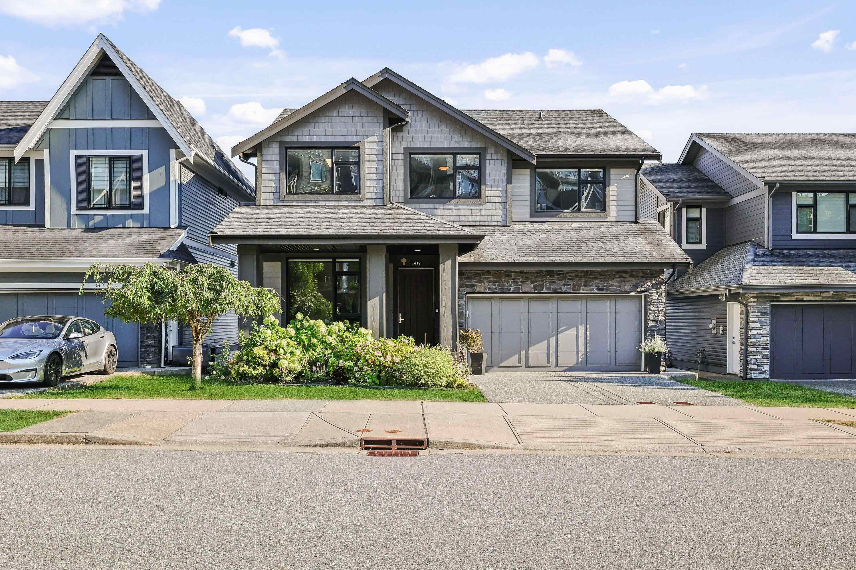 1419 Strawline Hill Street, Coquitlam, V3E 0L5 — photo 1