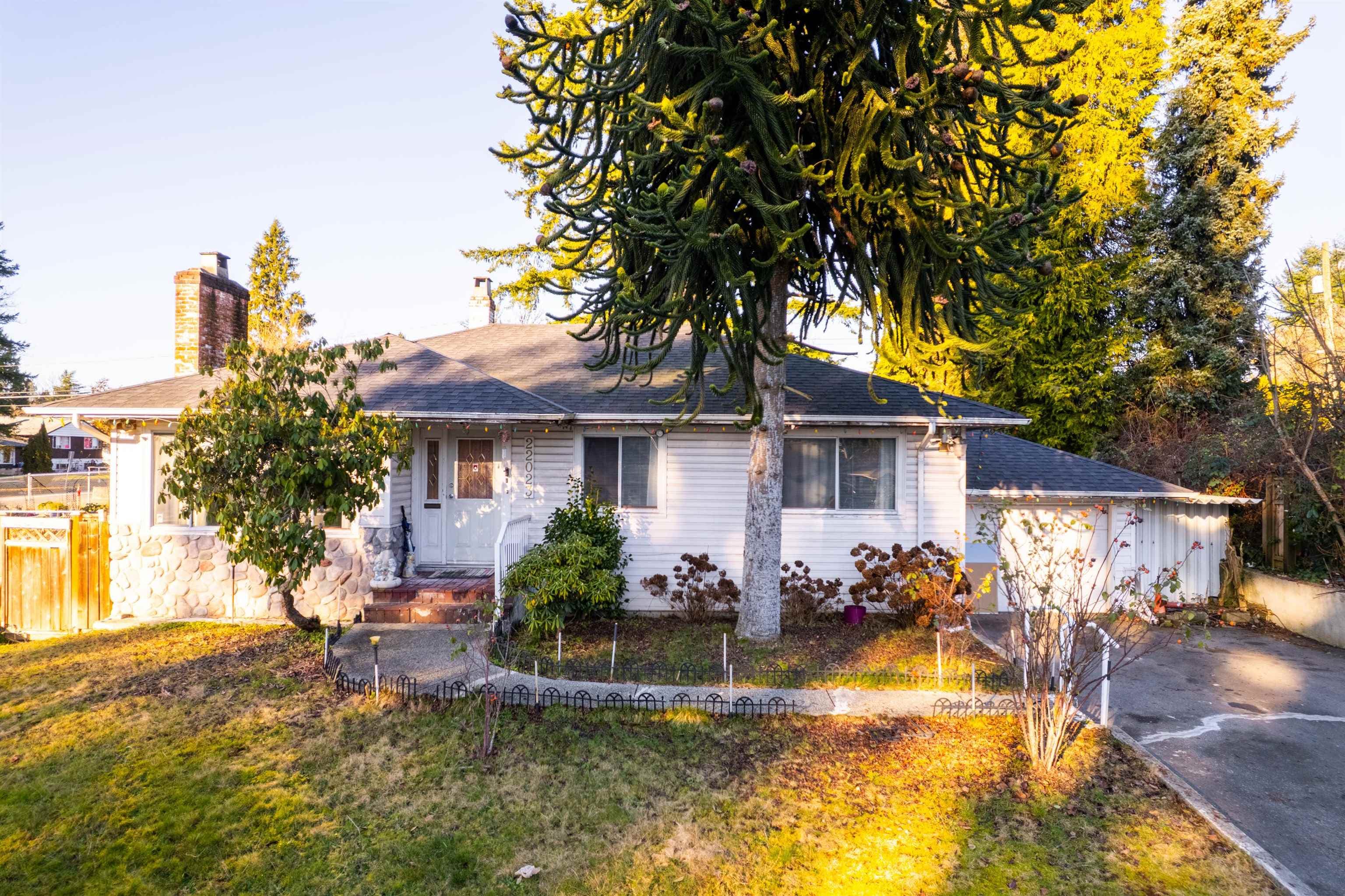 22023 Lougheed Highway, Maple Ridge, V2X 2S7 — photo 4