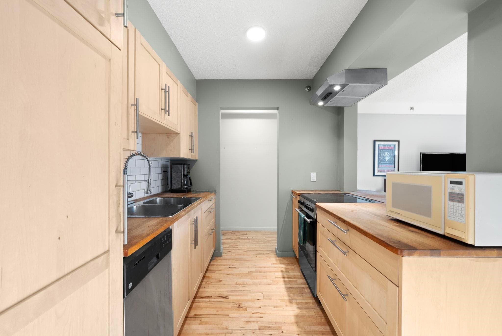 104 - 1549 Kitchener Street, Vancouver, V5L 2V8 — photo 2
