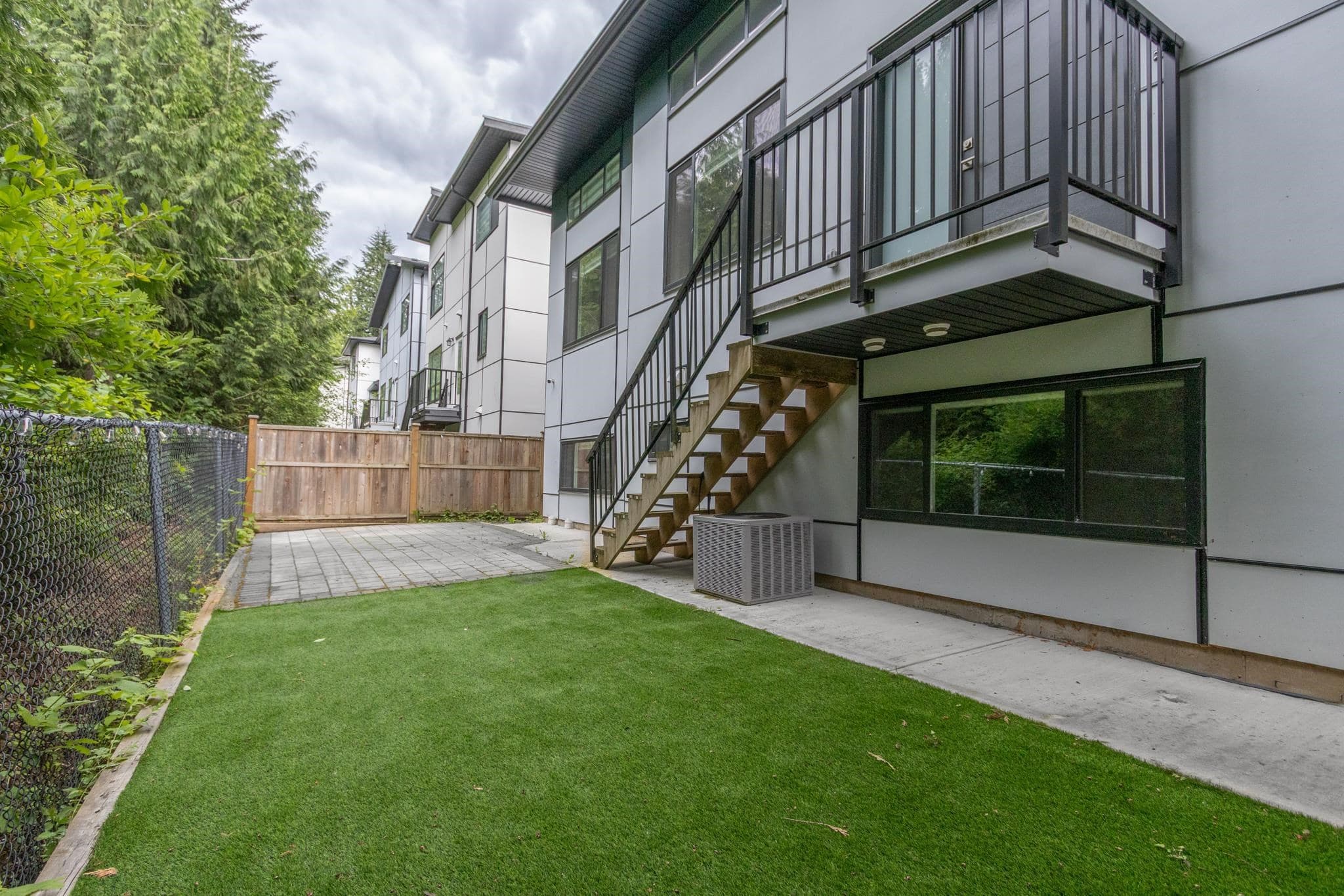 36743 Carl Creek Crescent, Abbotsford, V3G 0H4 — photo 3