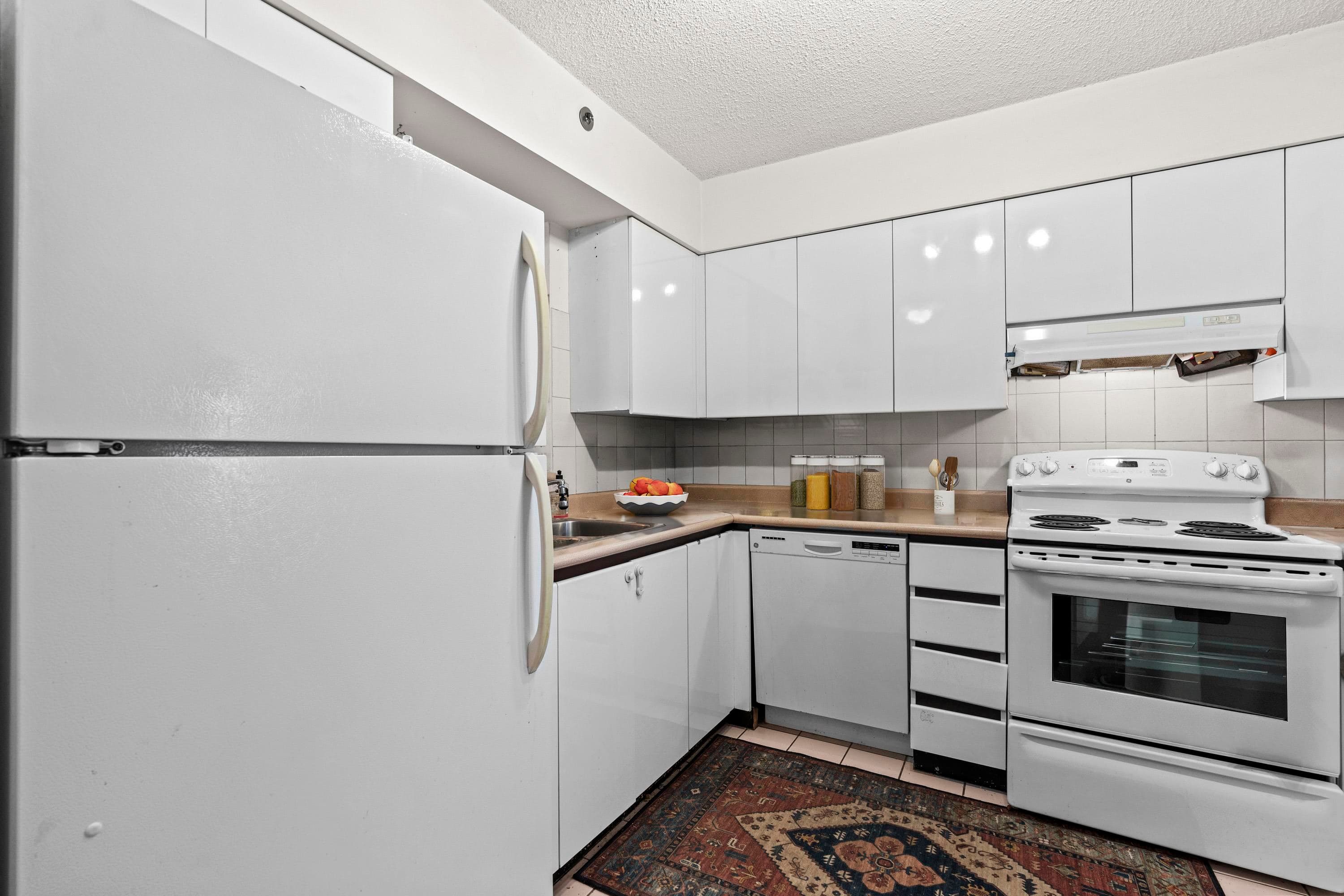 503 - 1771 Nelson Street, Vancouver, V6G 1M6 — photo 4
